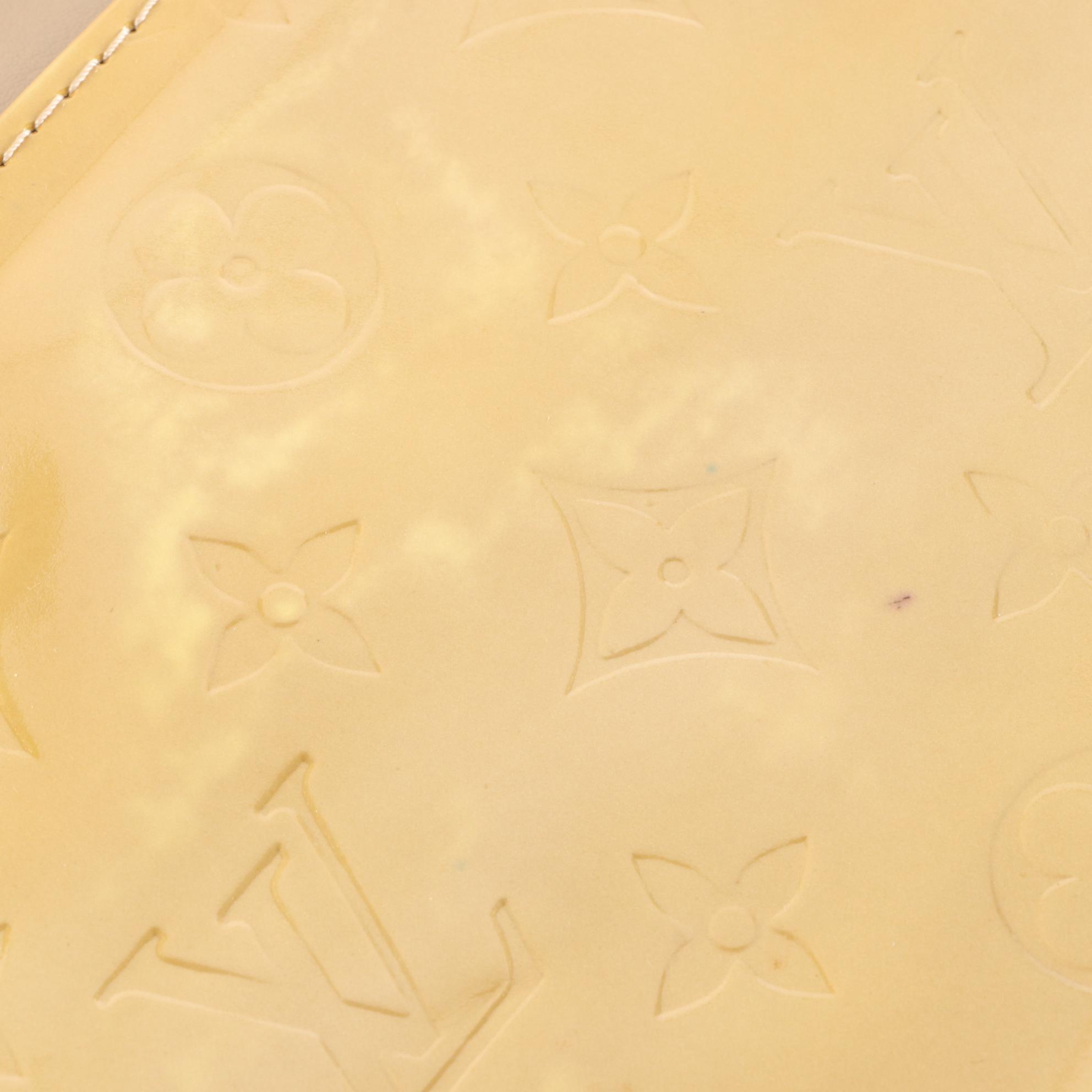 Louis Vuitton Thompson Street Bag in Monogram Vernis