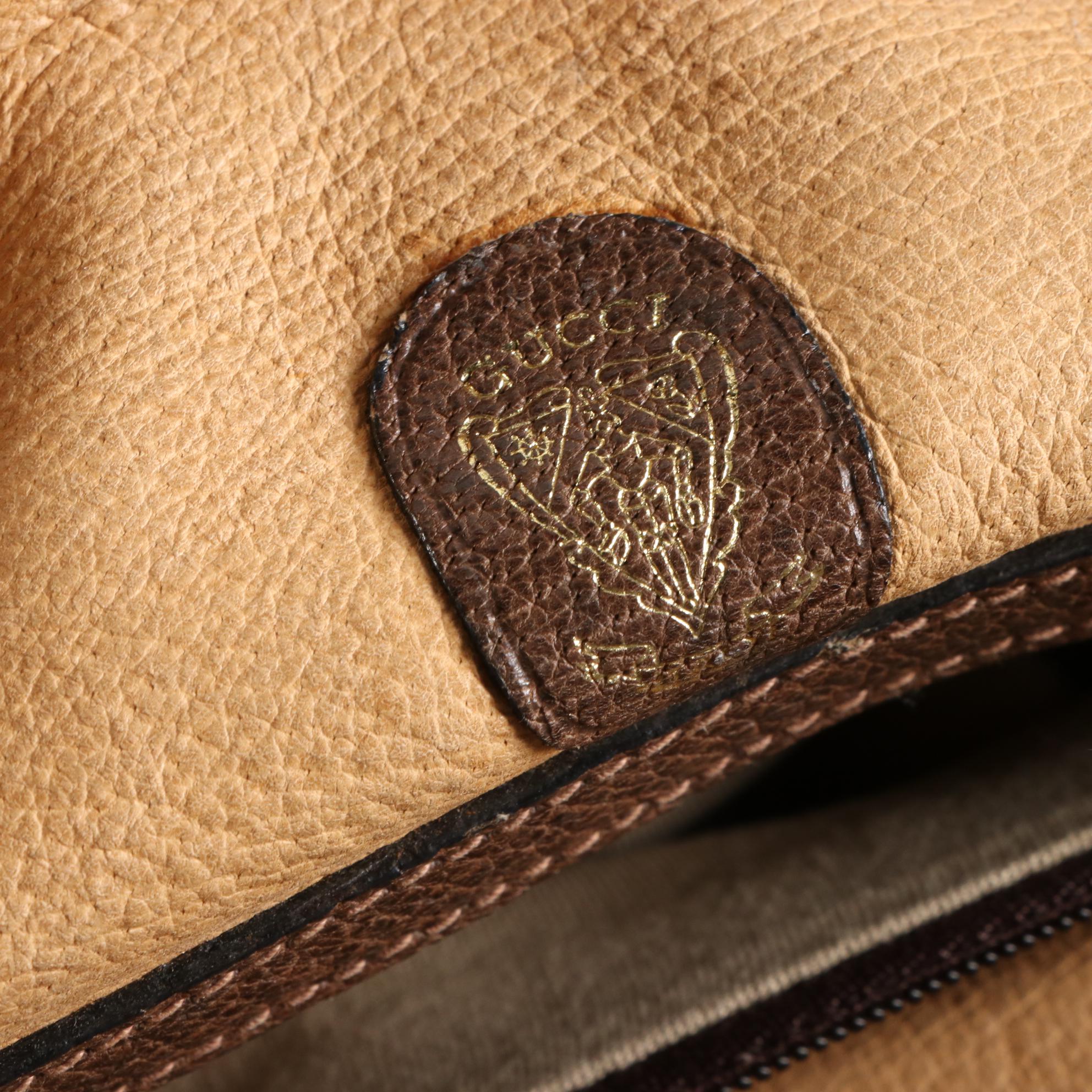 Gucci Boston Bag in GG Supreme Canvas and Leather