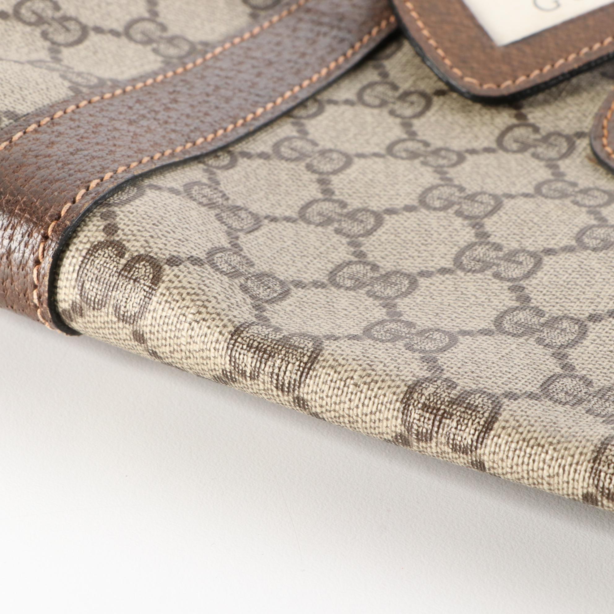 Gucci Boston Bag in GG Supreme Canvas and Leather