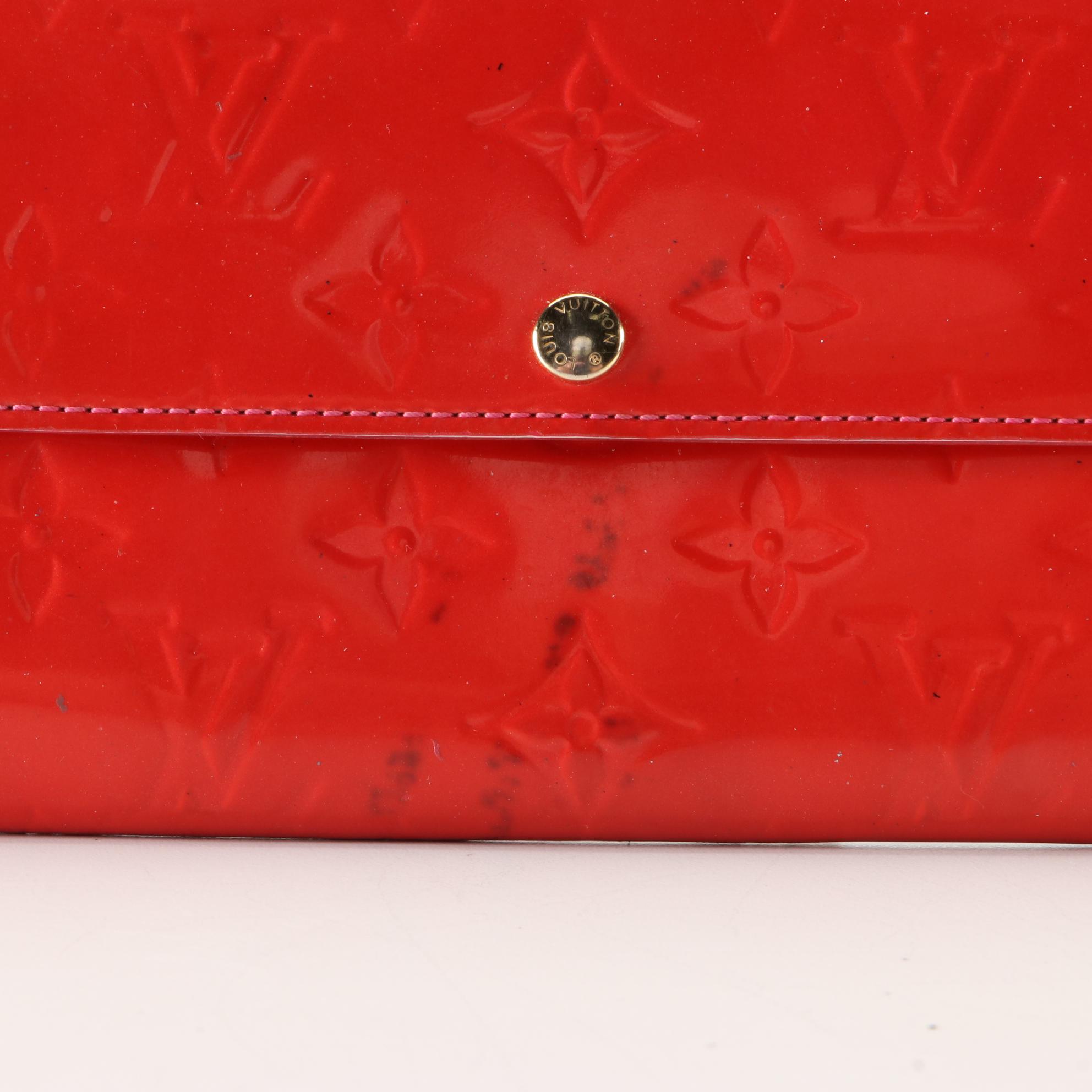 Louis Vuitton Sarah Wallet in Monogram Vernis