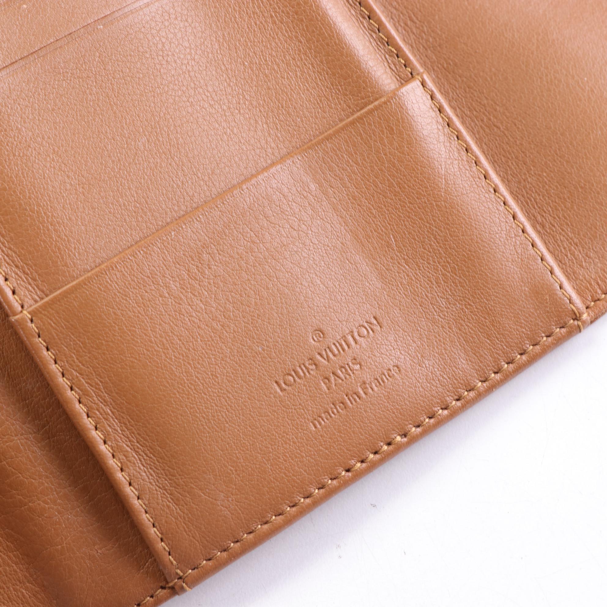 Louis Vuitton Portefeuille Amelia Wallet in Mahina Leather