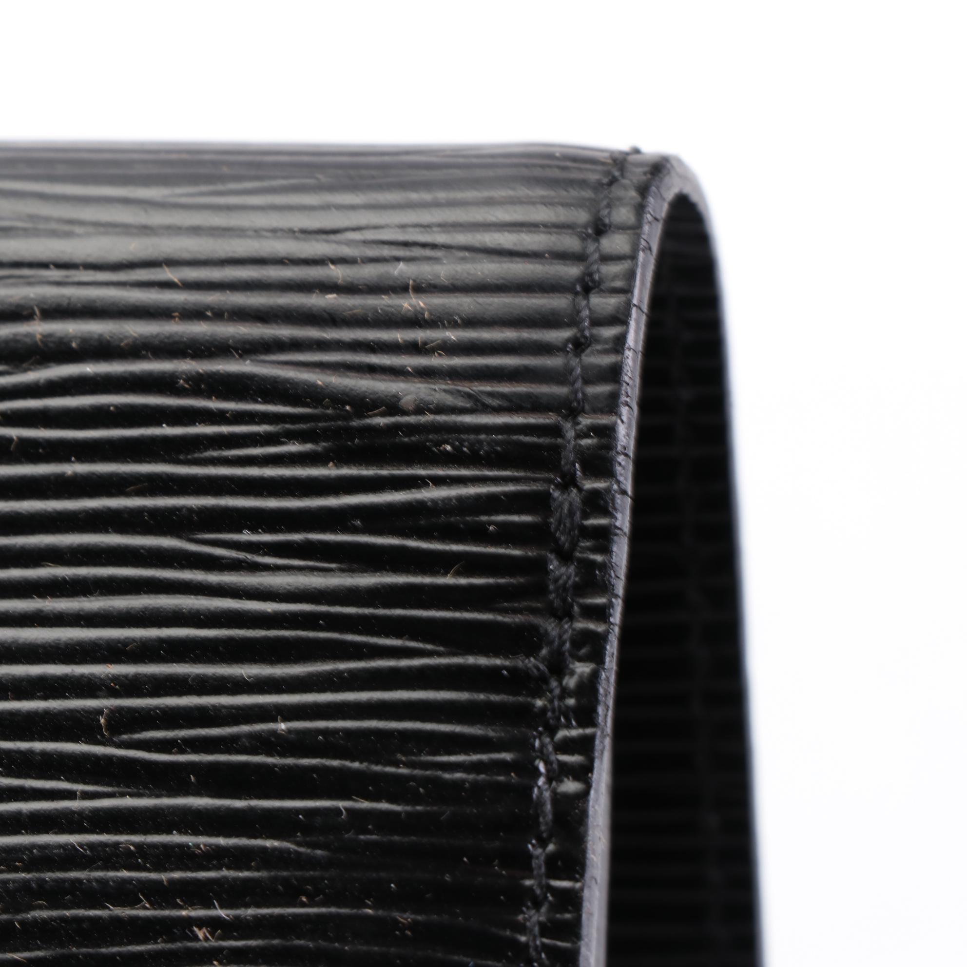 Louis Vuitton Chaillot Clutch in Black Epi and Smooth Leather