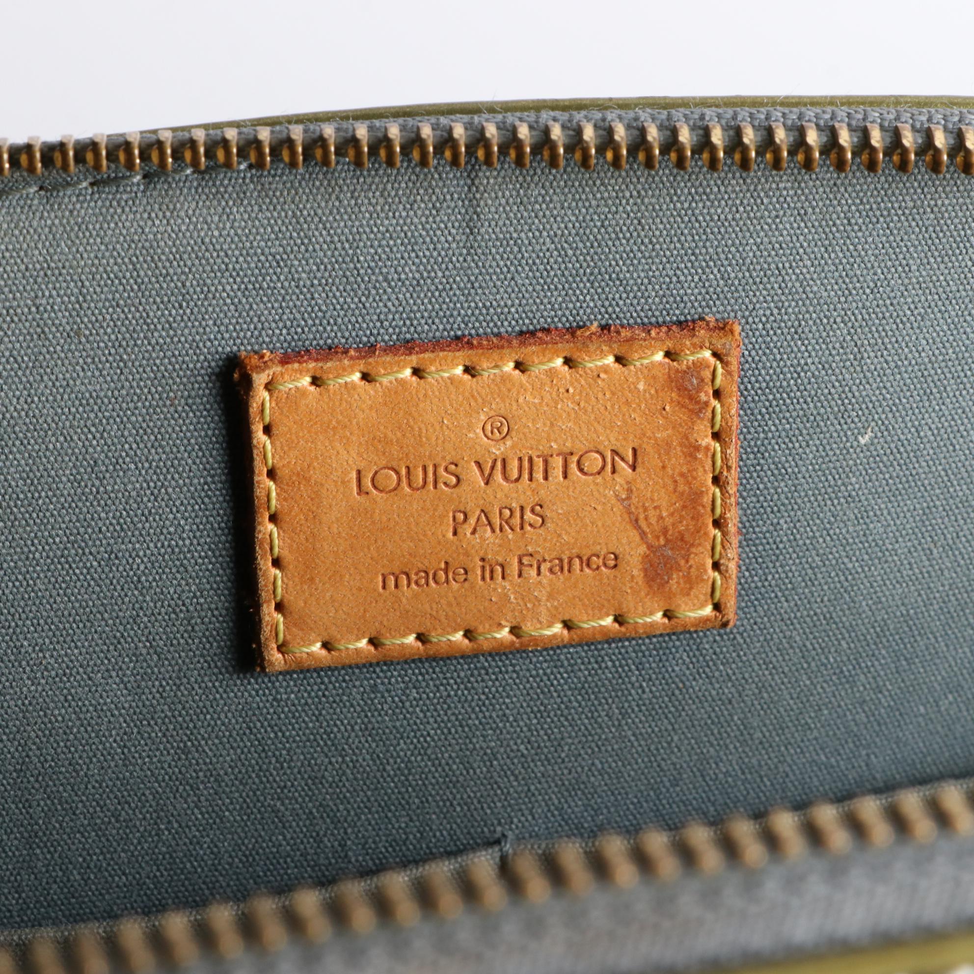 Louis Vuitton Sherwood Handbag in Monogram Vernis