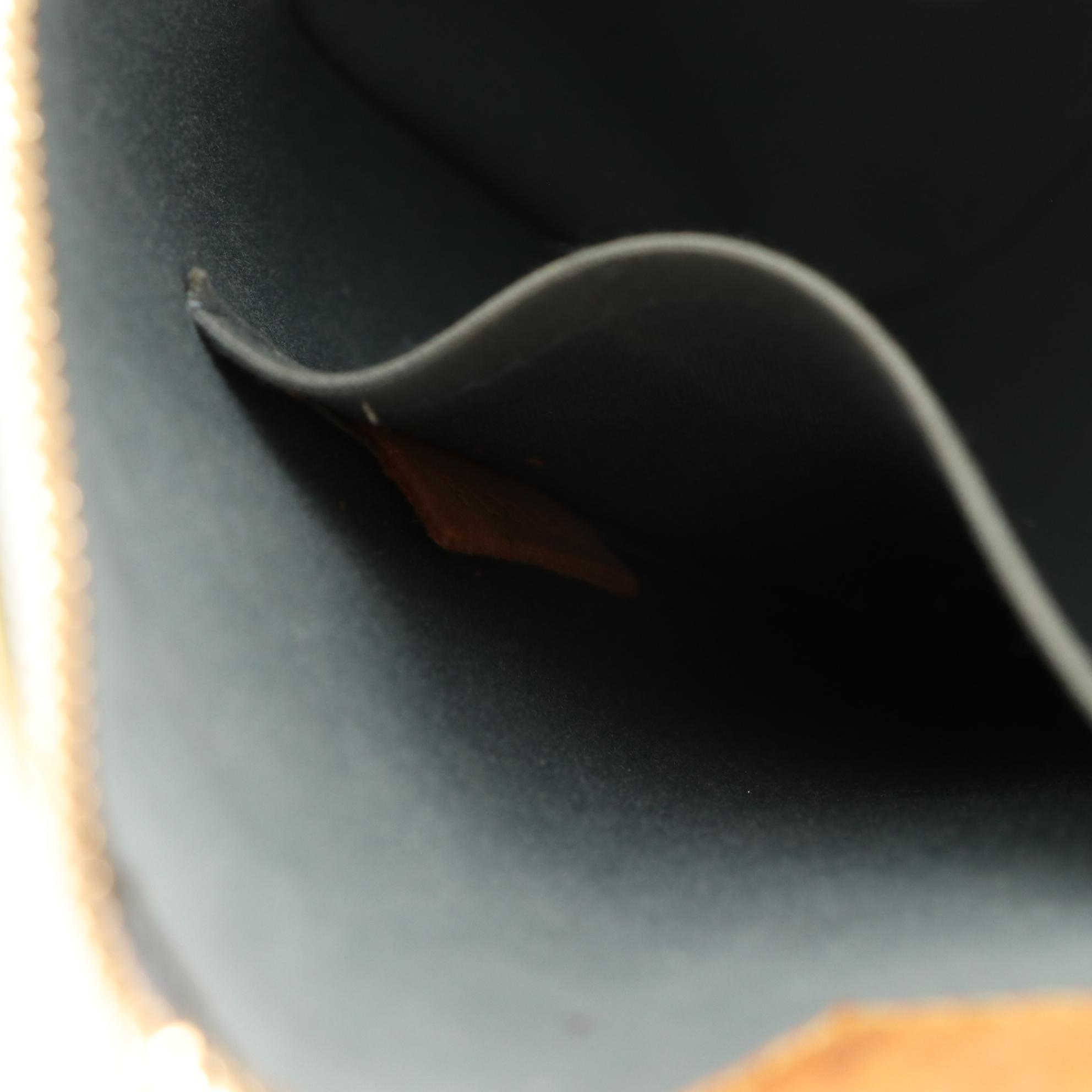 Louis Vuitton Sherwood Handbag in Monogram Vernis