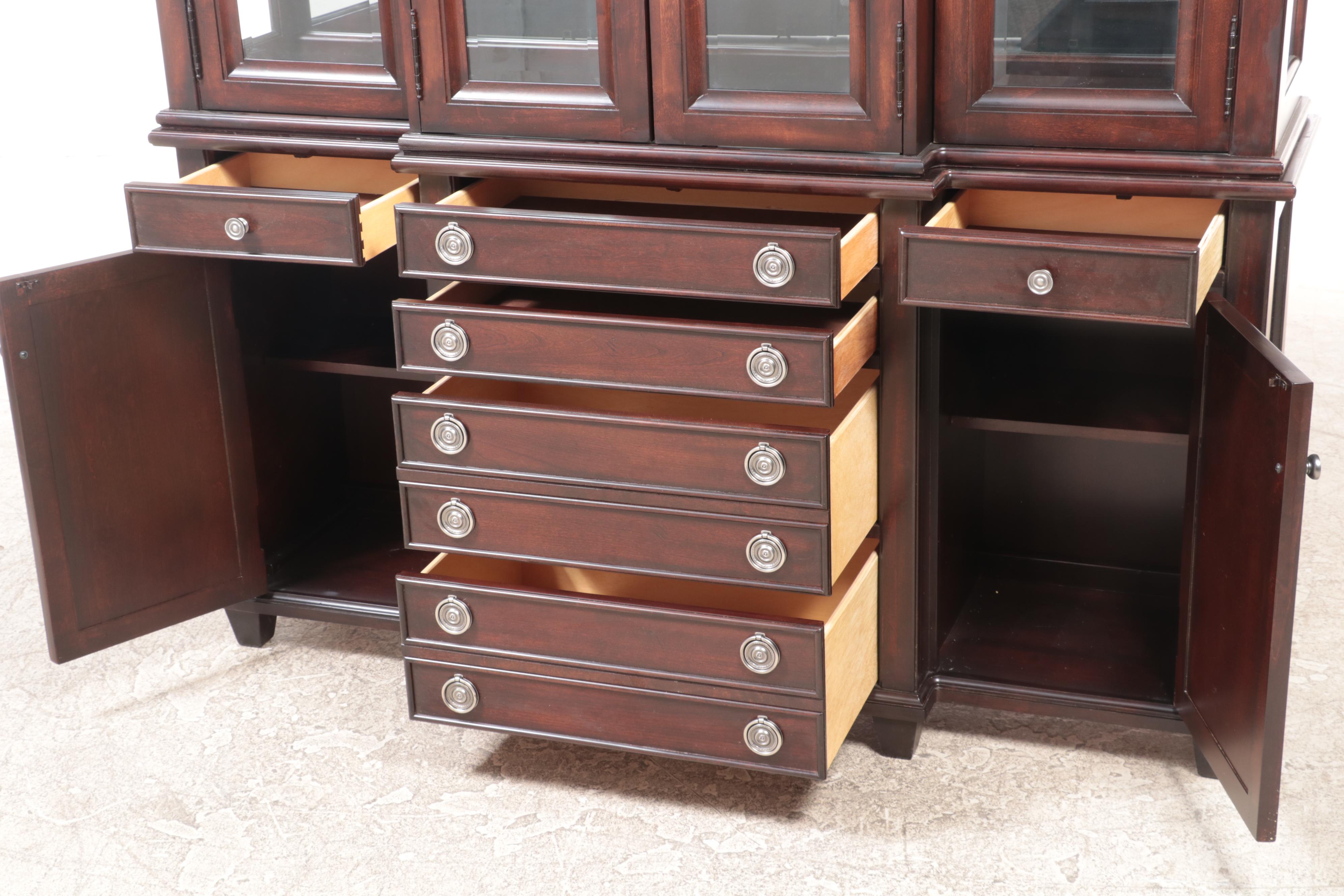 Lane "Gramercy Park" Breakfront China Cabinet