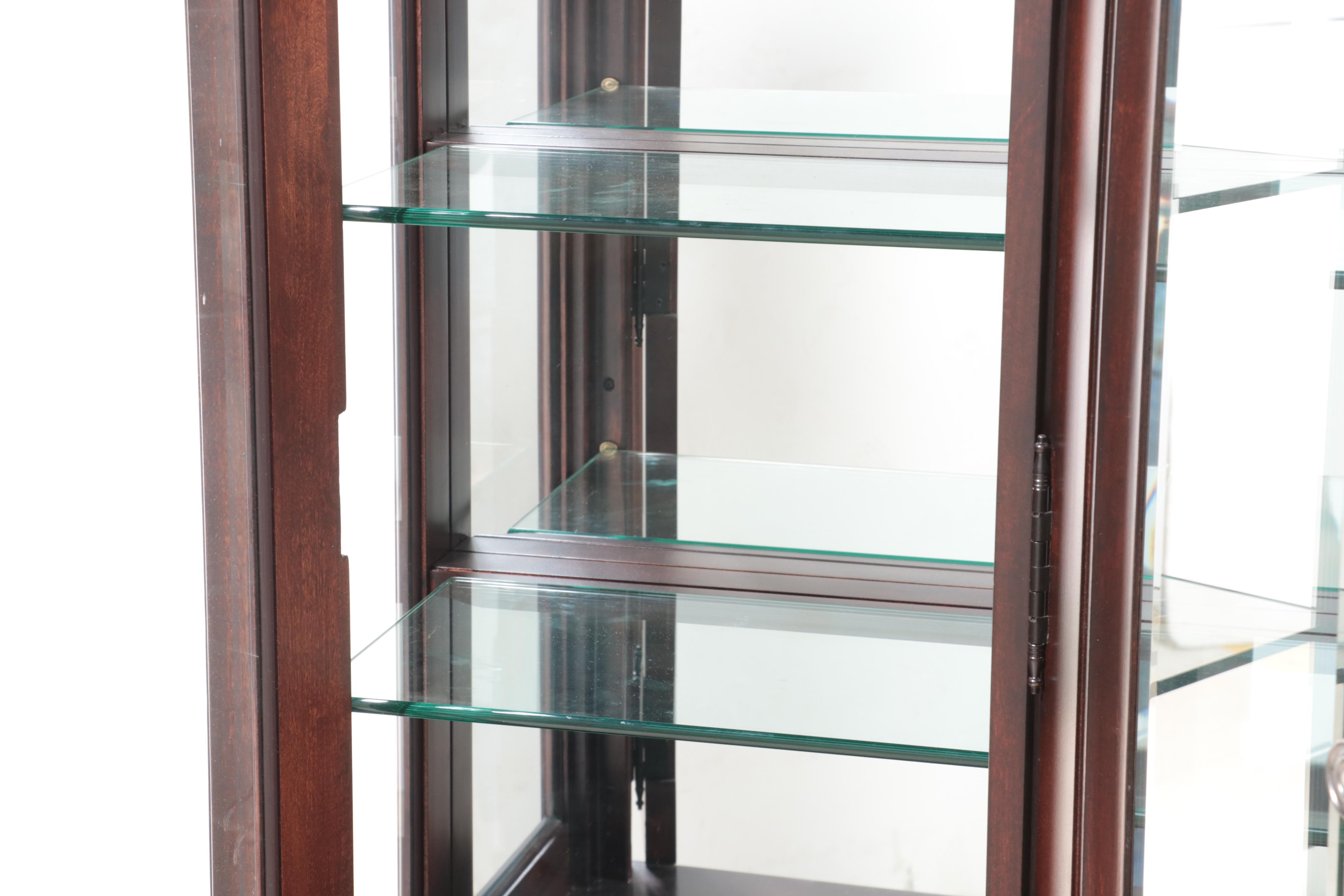 Lane "Gramercy Park" Breakfront China Cabinet