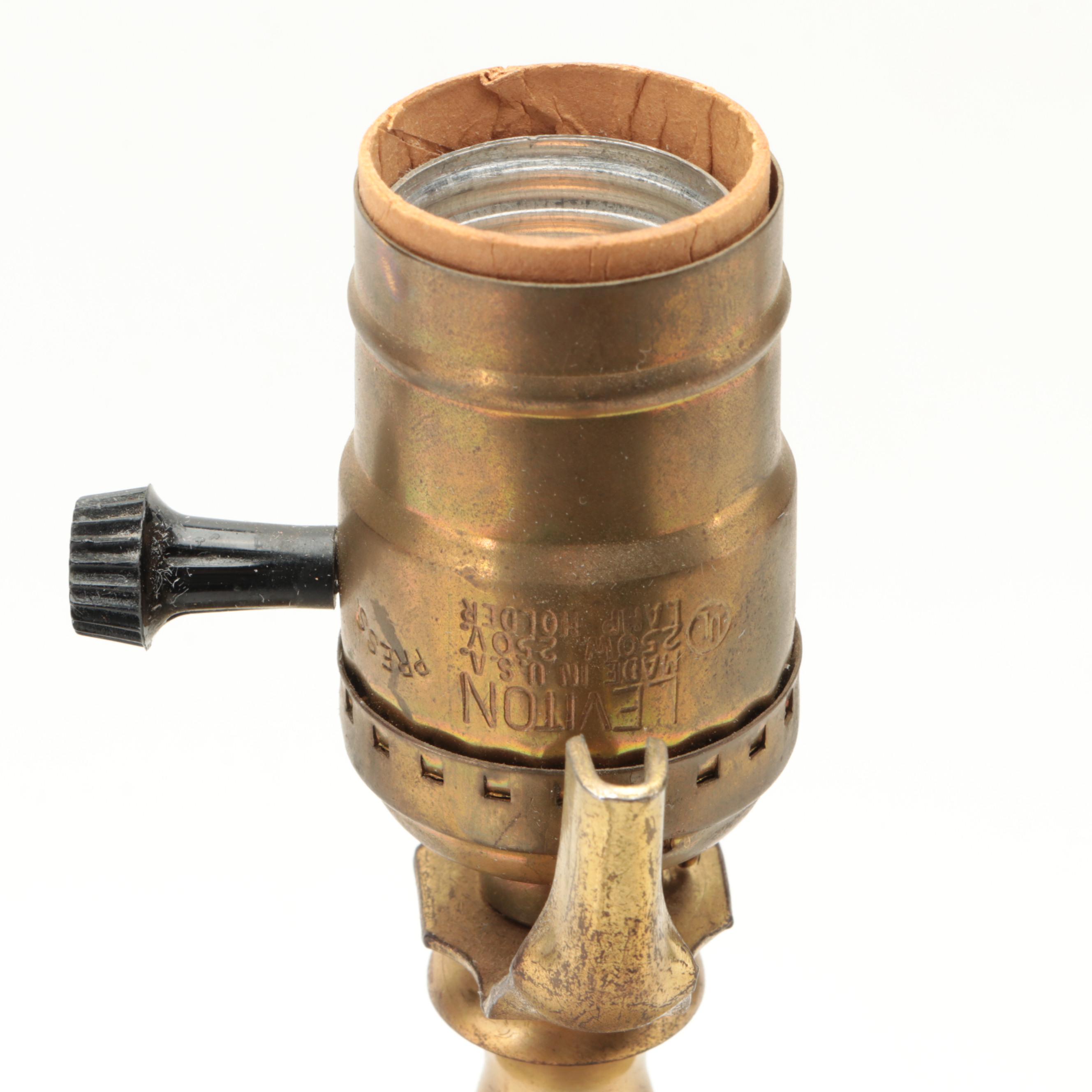 Chinese Rose Canton Porcelain Globular Vase Table Lamp, Late 20th Century