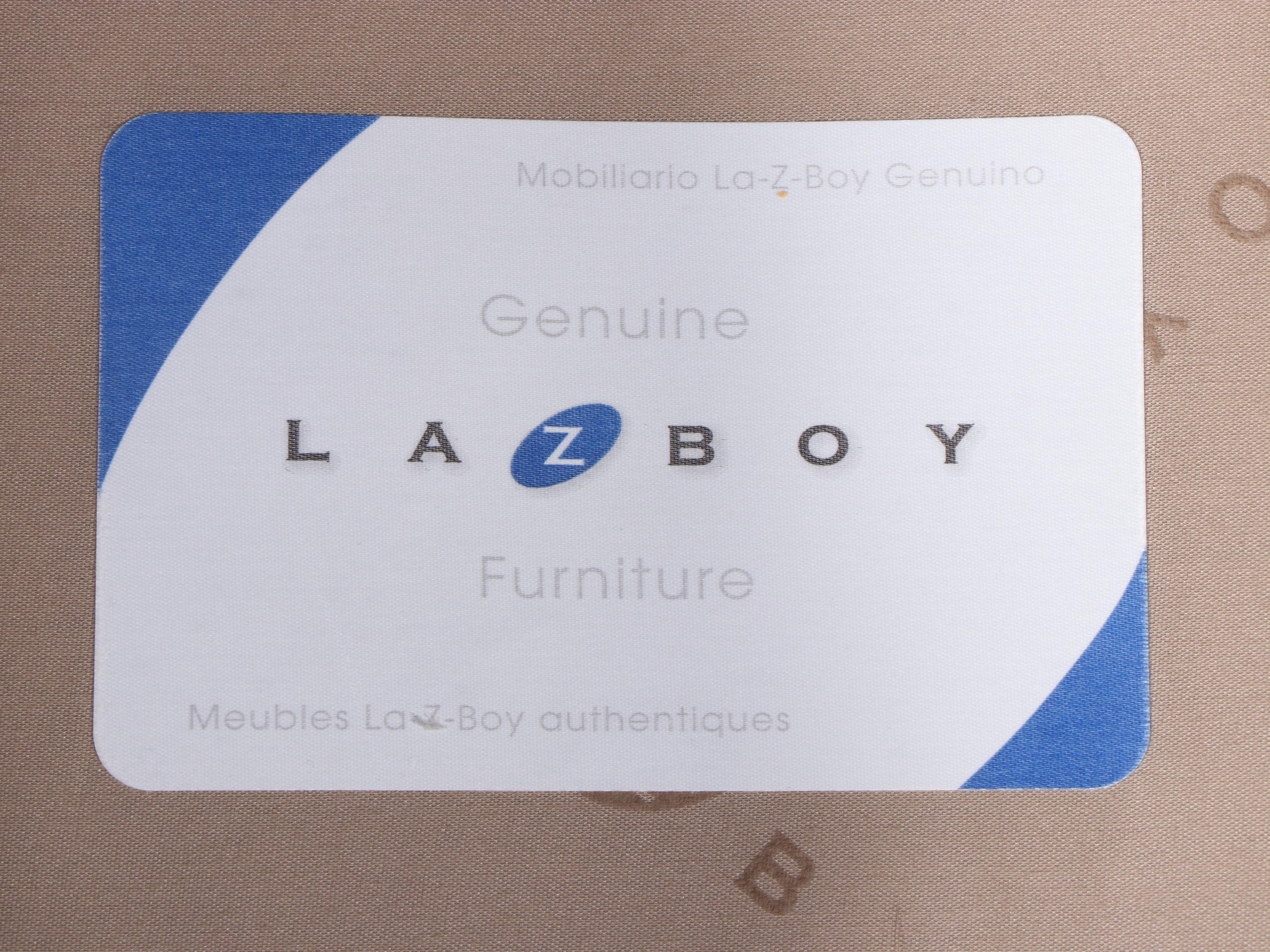 La-Z-Boy Custom-Upholstered Roll-Arm Loveseat