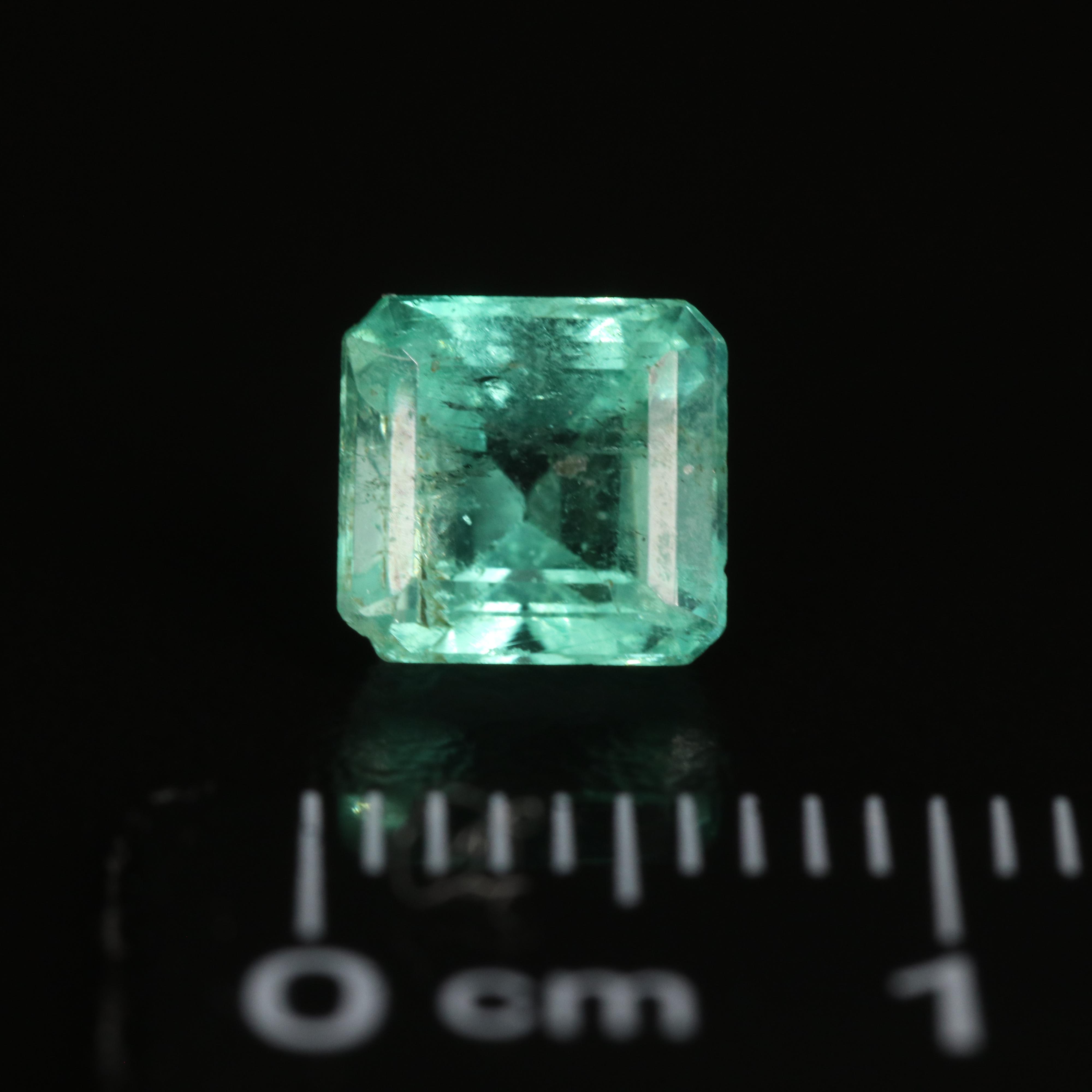 Loose 1.27 CT Emerald