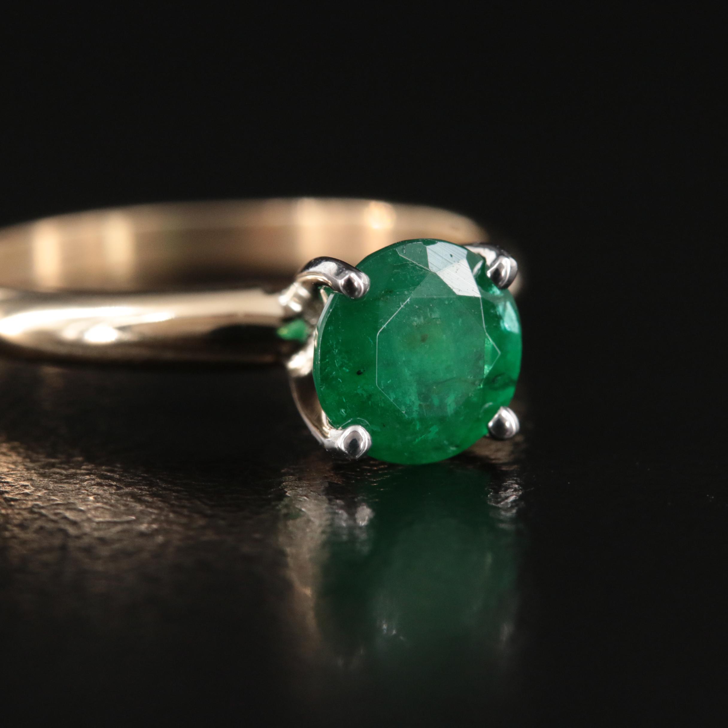 14K 1.21 CT Emerald Ring