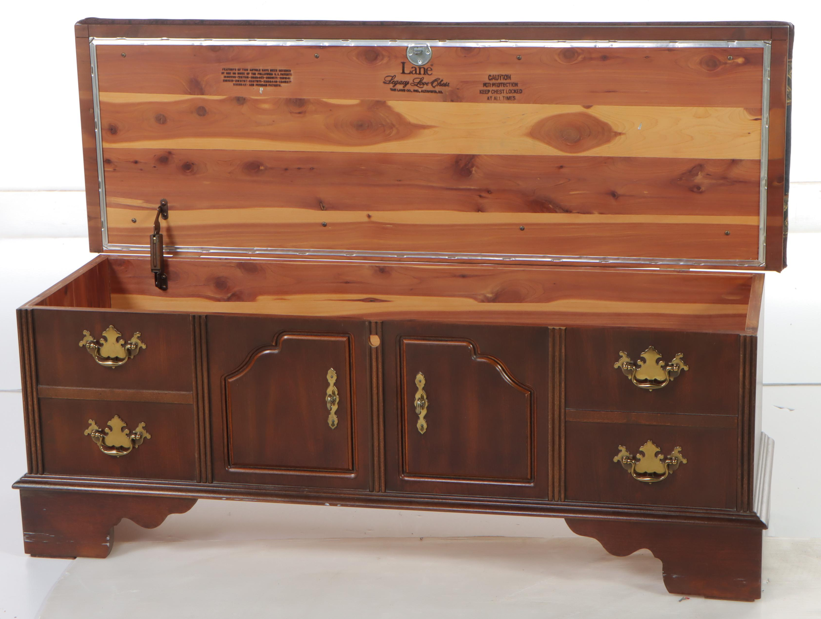 Lane "Aroma-Tite" Chippendale Style Cherrywood and Cedar Blanket Chest/Bench