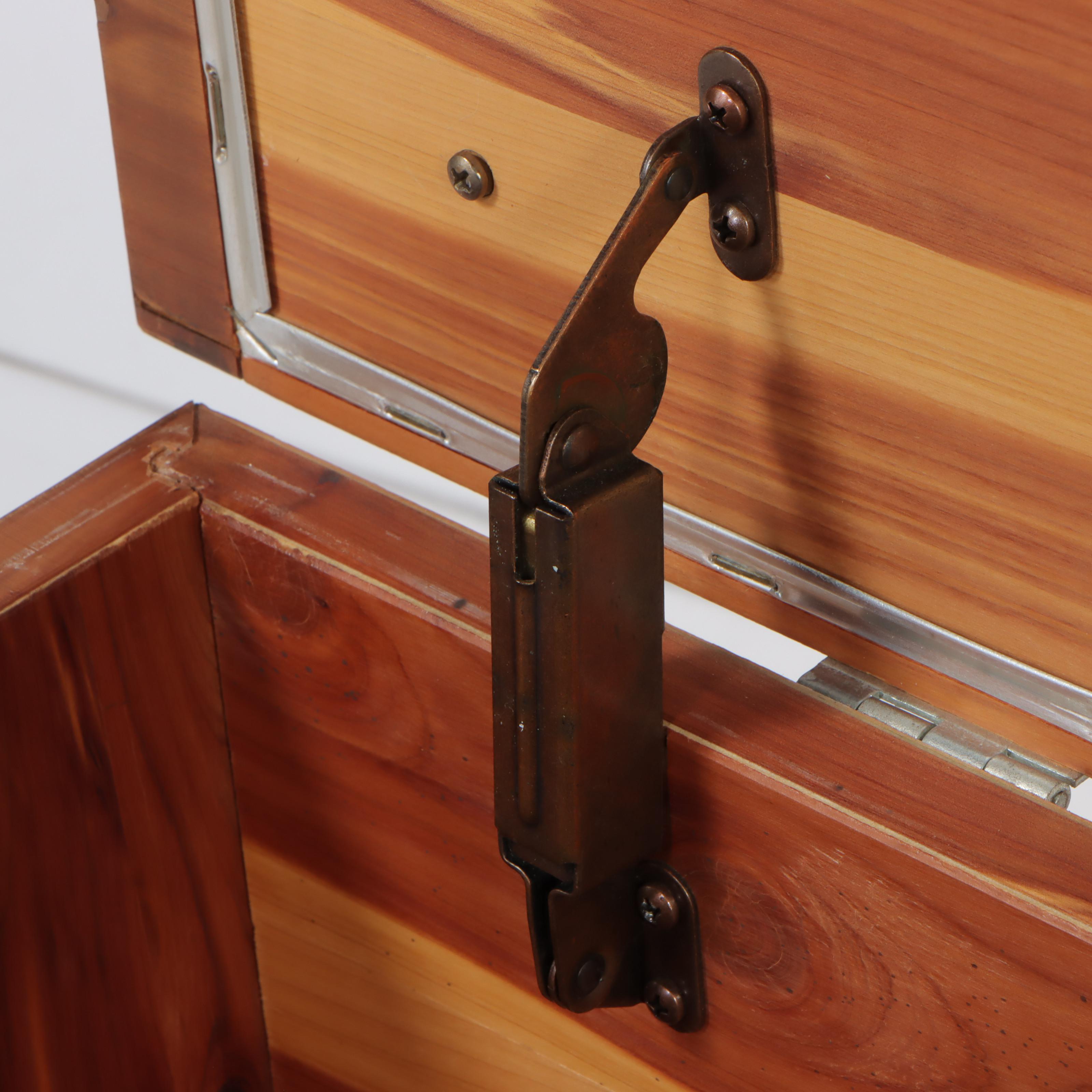 Lane "Aroma-Tite" Chippendale Style Cherrywood and Cedar Blanket Chest/Bench