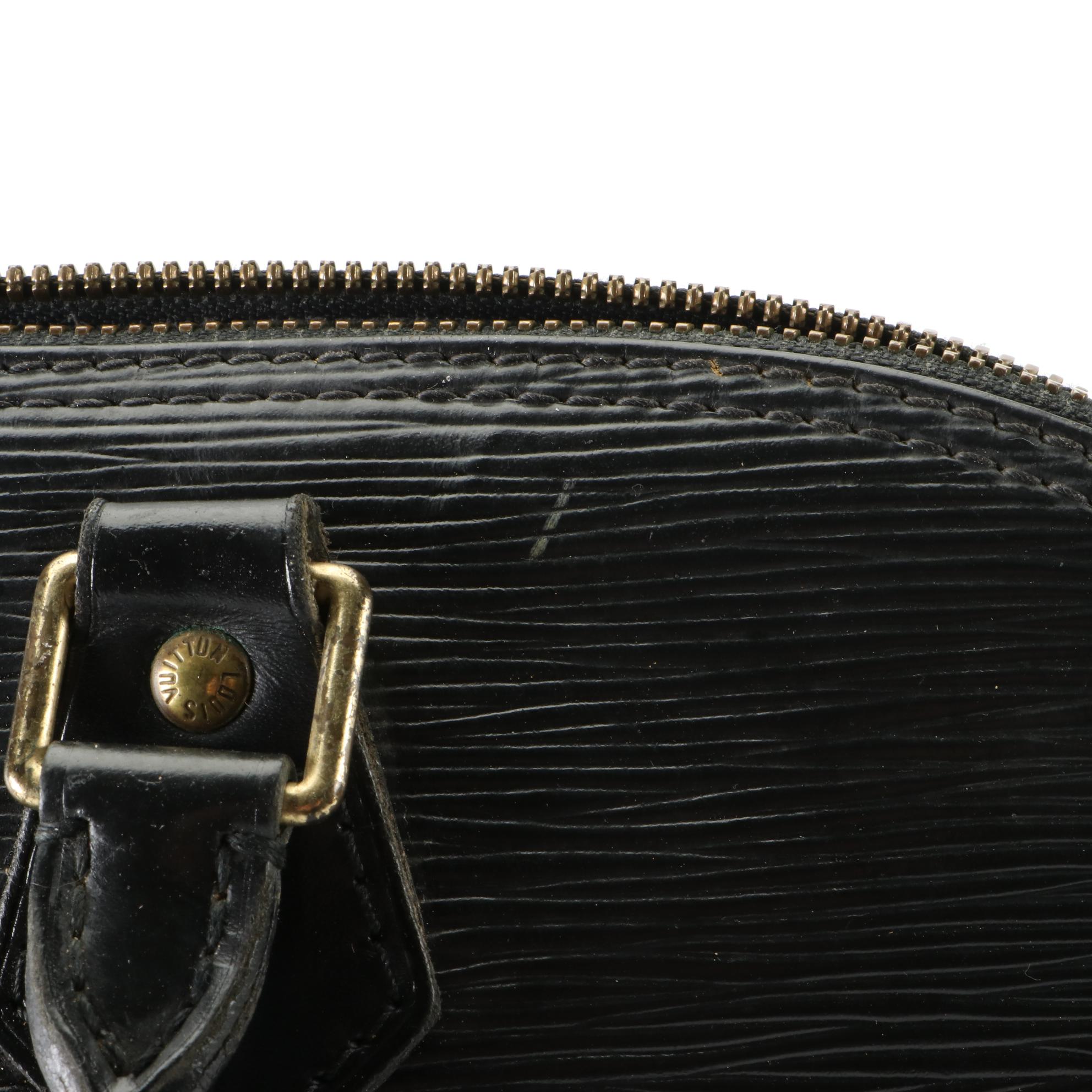 Louis Vuitton Alma PM in Black Epi Leather