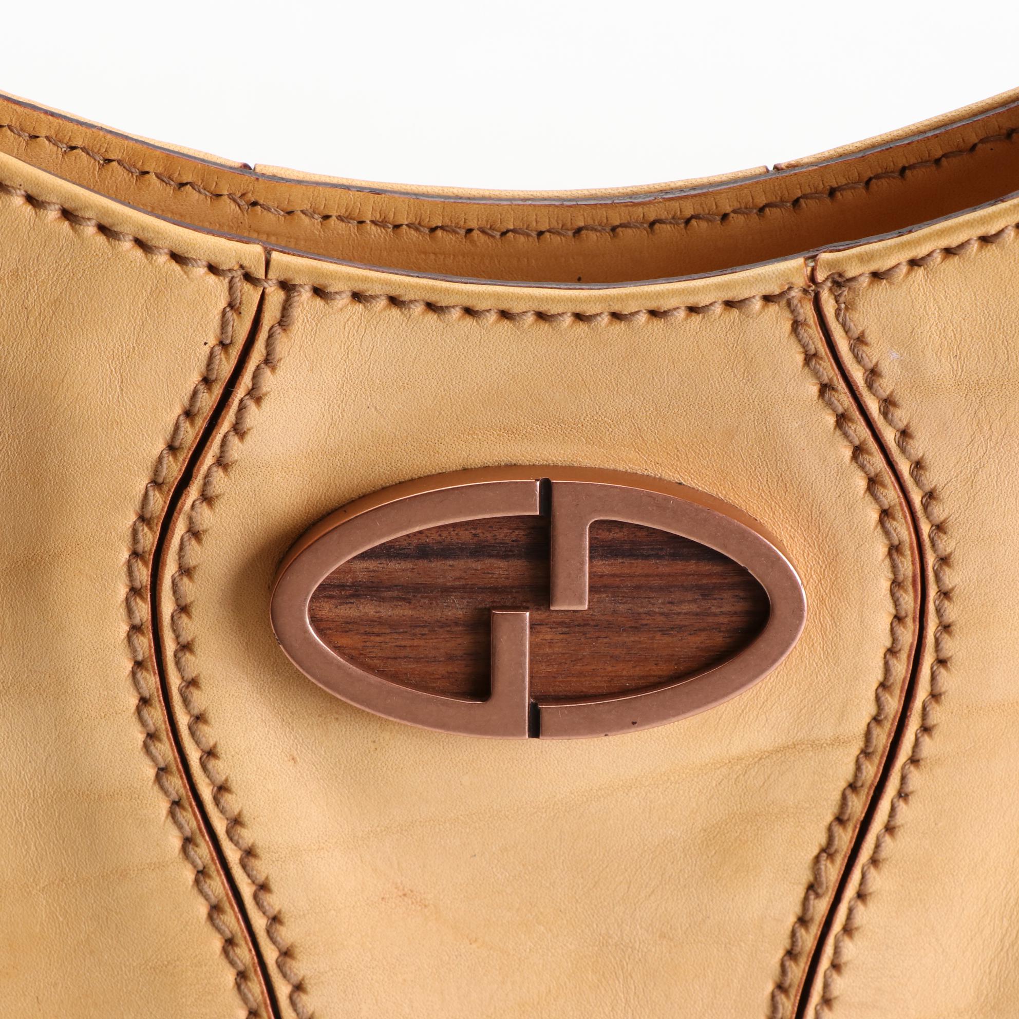 Gucci Leather Shoulder Bag