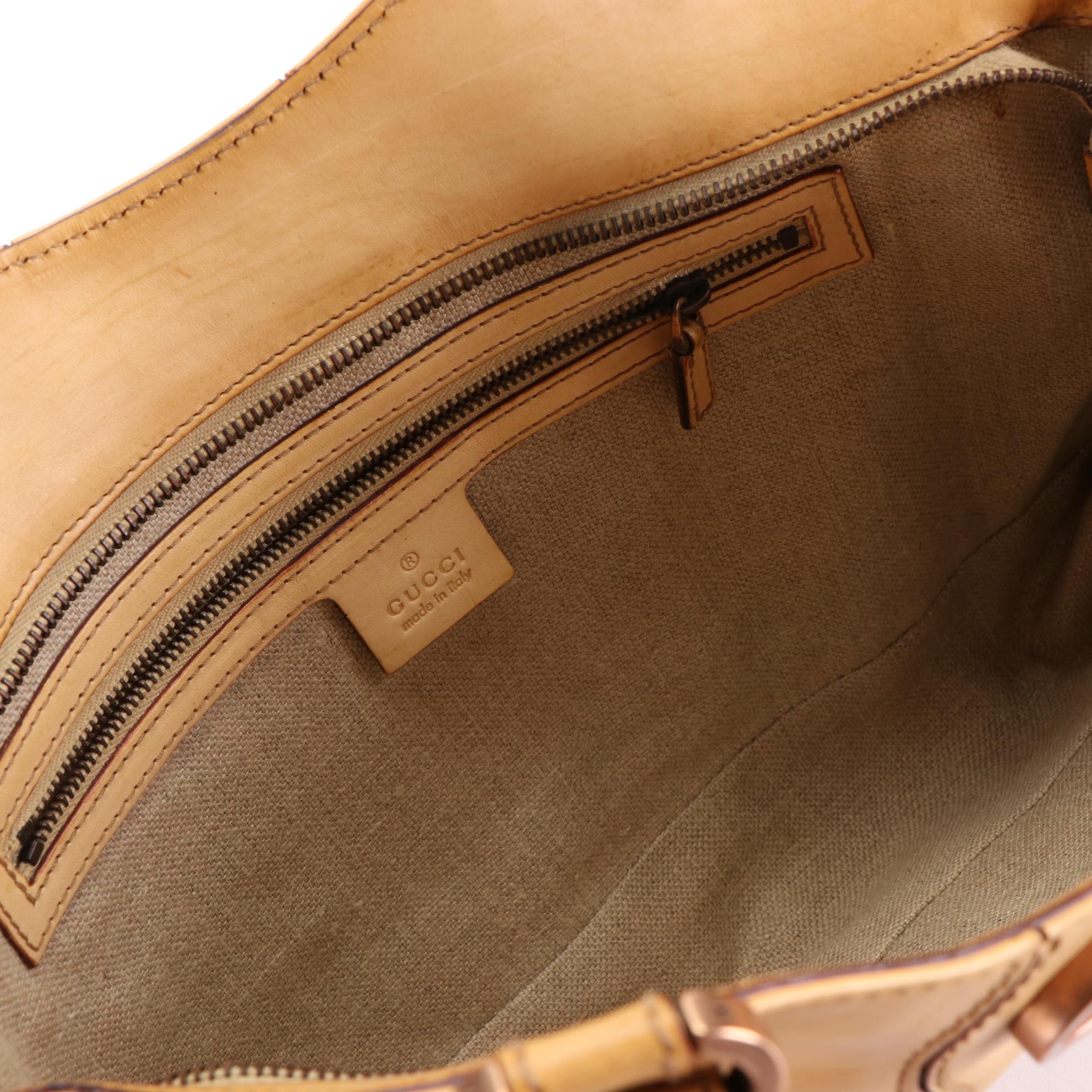 Gucci Leather Shoulder Bag