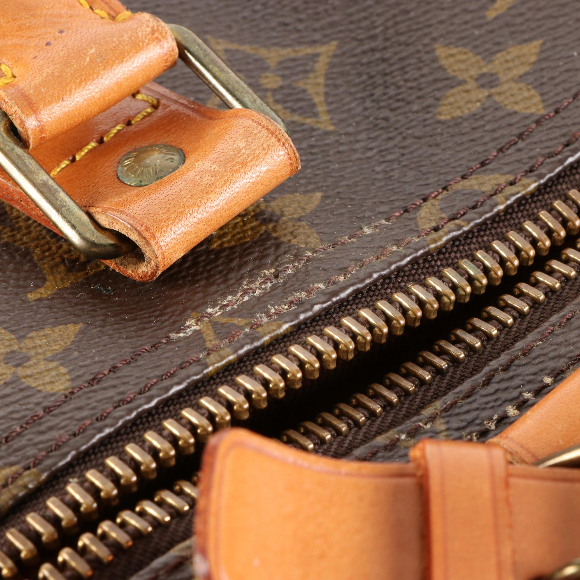 Louis Vuitton Keepall 55 in Monogram Canvas and Vachetta Leather