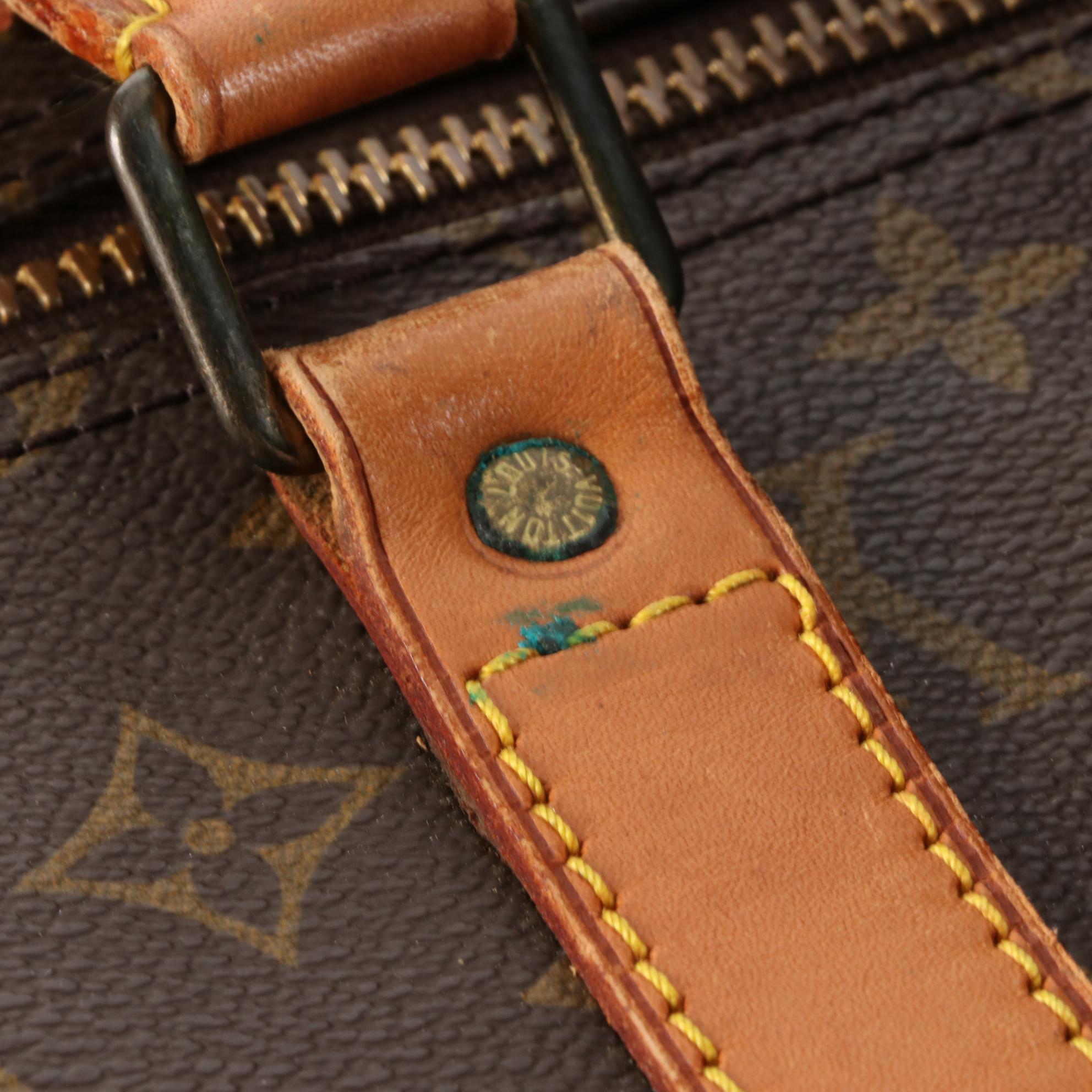 Louis Vuitton Keepall 55 Bandoulière in Monogram Canvas and Vachetta Leather
