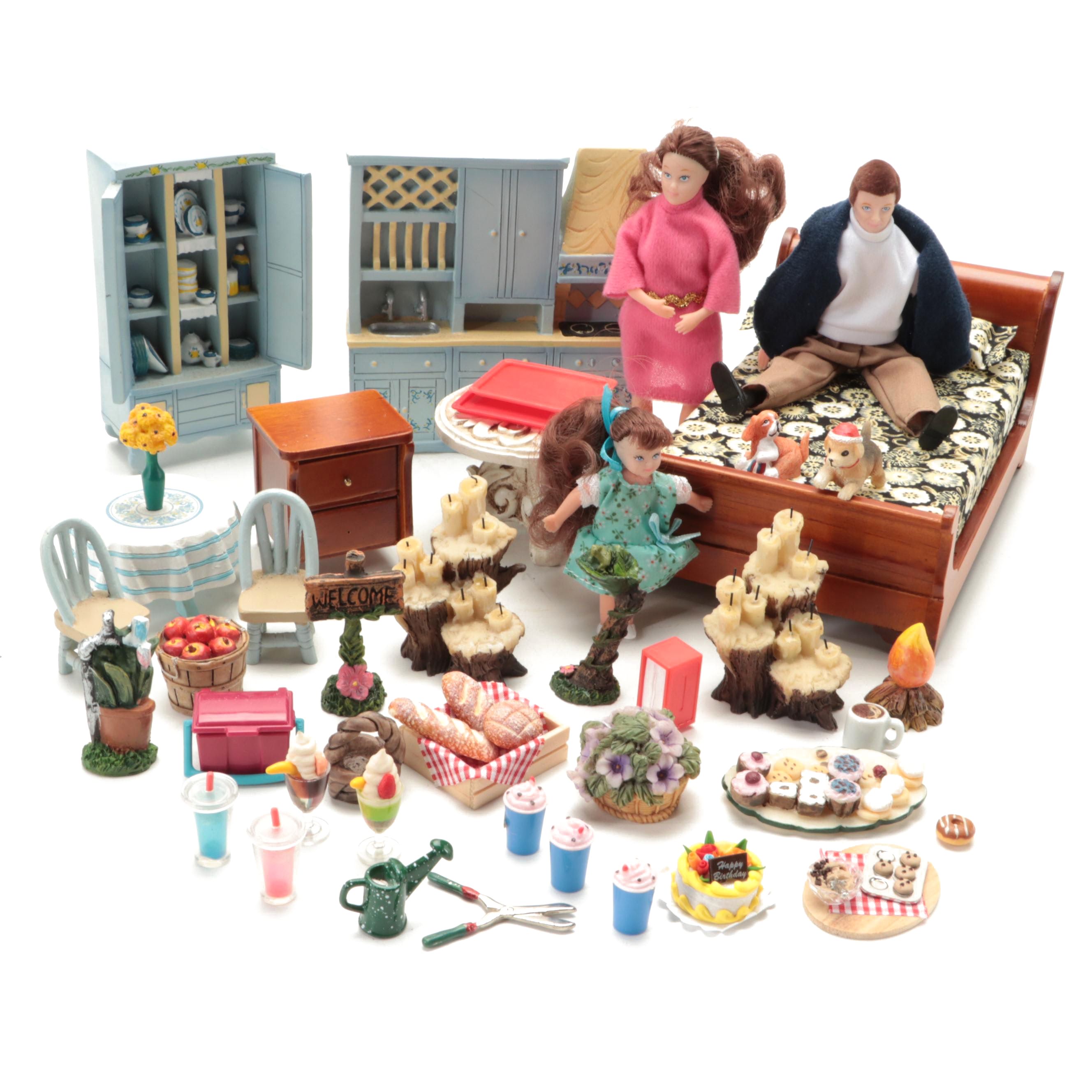 Doll House Furniture and Accessories with Dolls