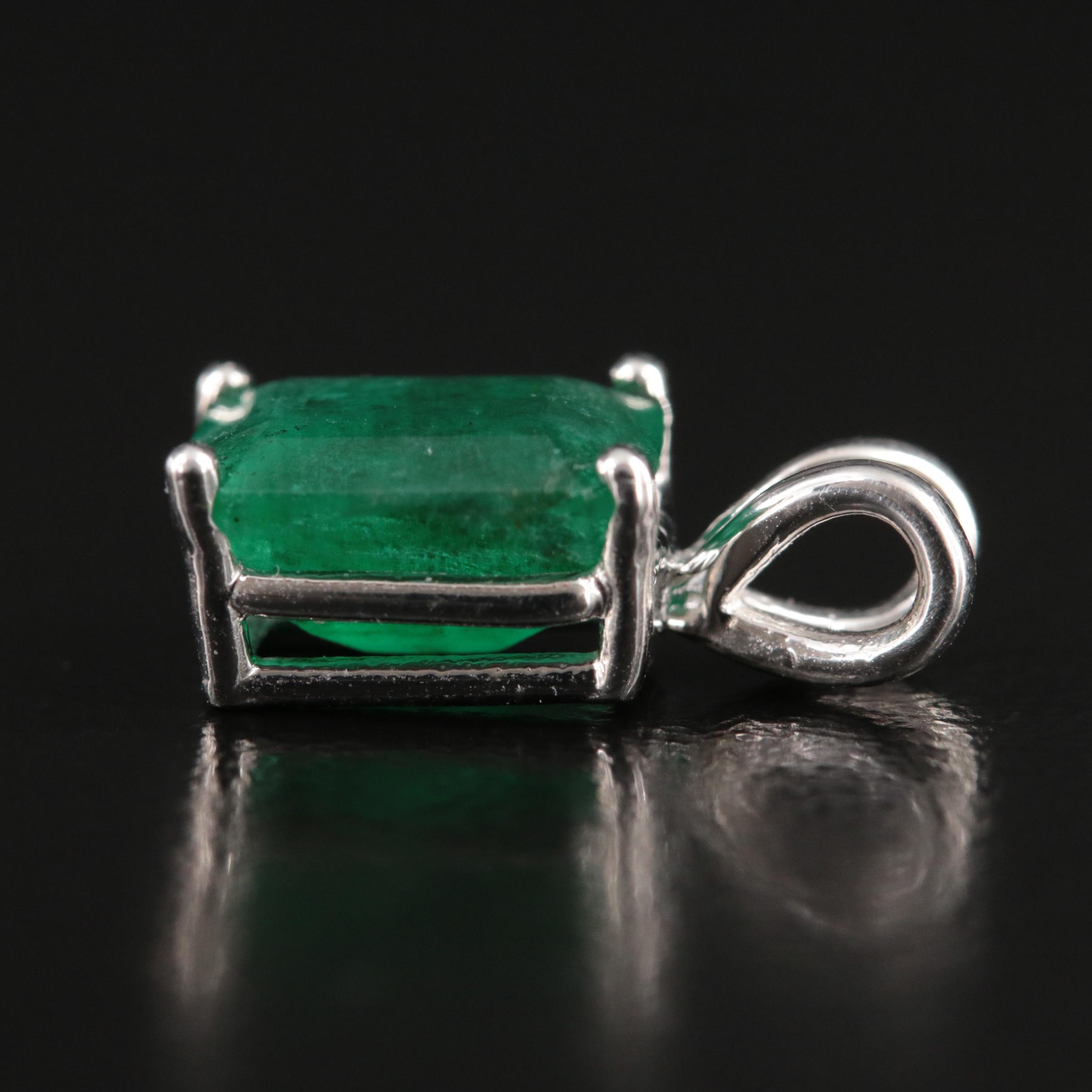 14K 2.30 CT Emerald Pendant