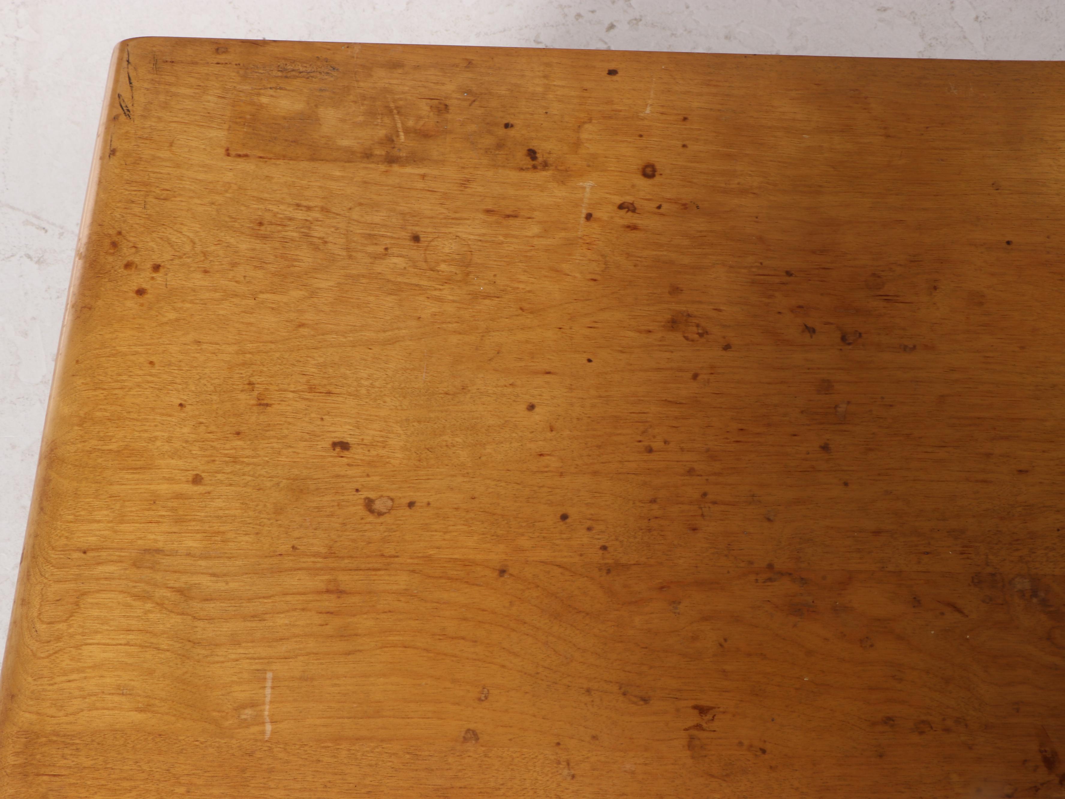 Heywood-Wakefield Mid Century Modern Eight-Drawer Chest in Wheat Finish