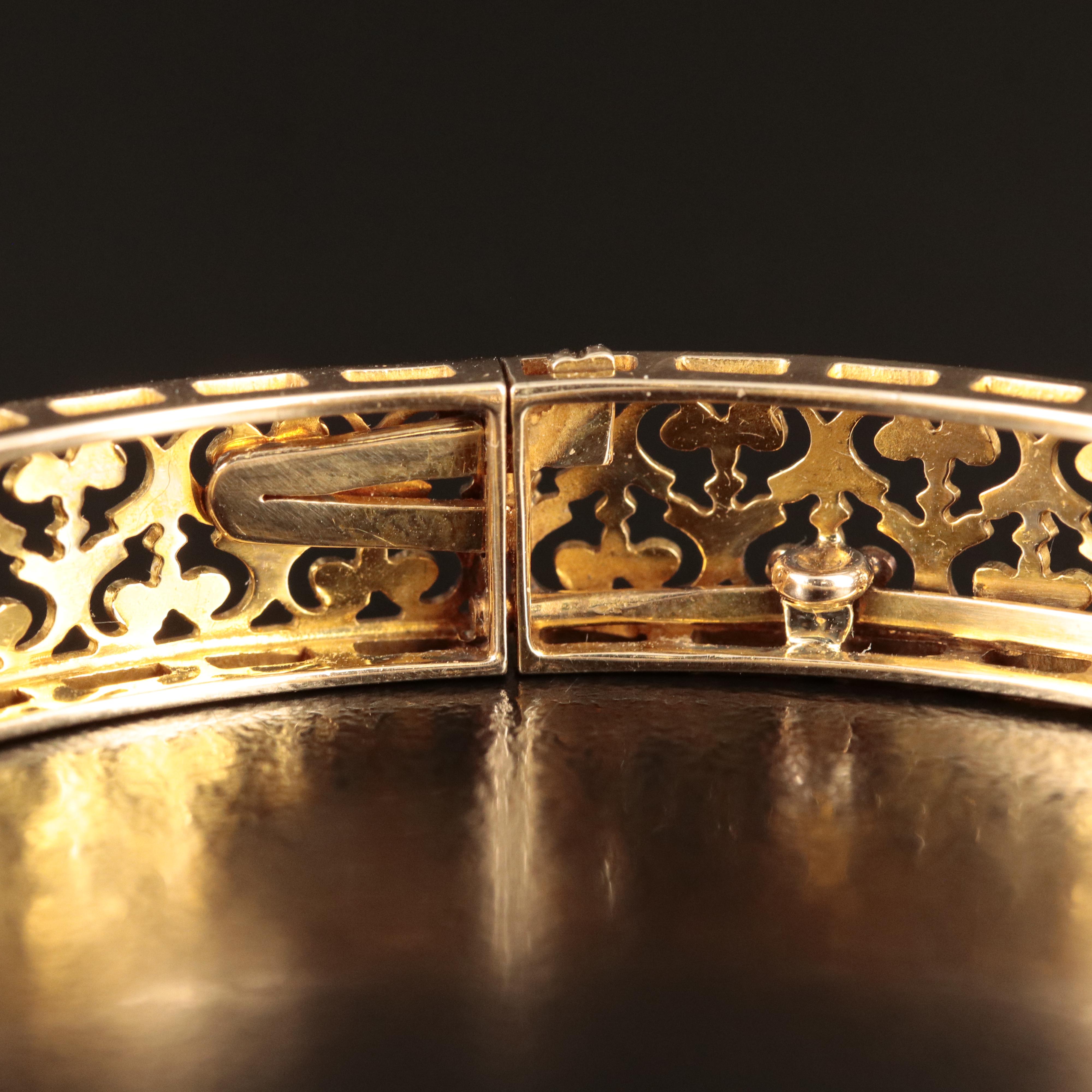 14K Coral Openwork Hinged Bangle