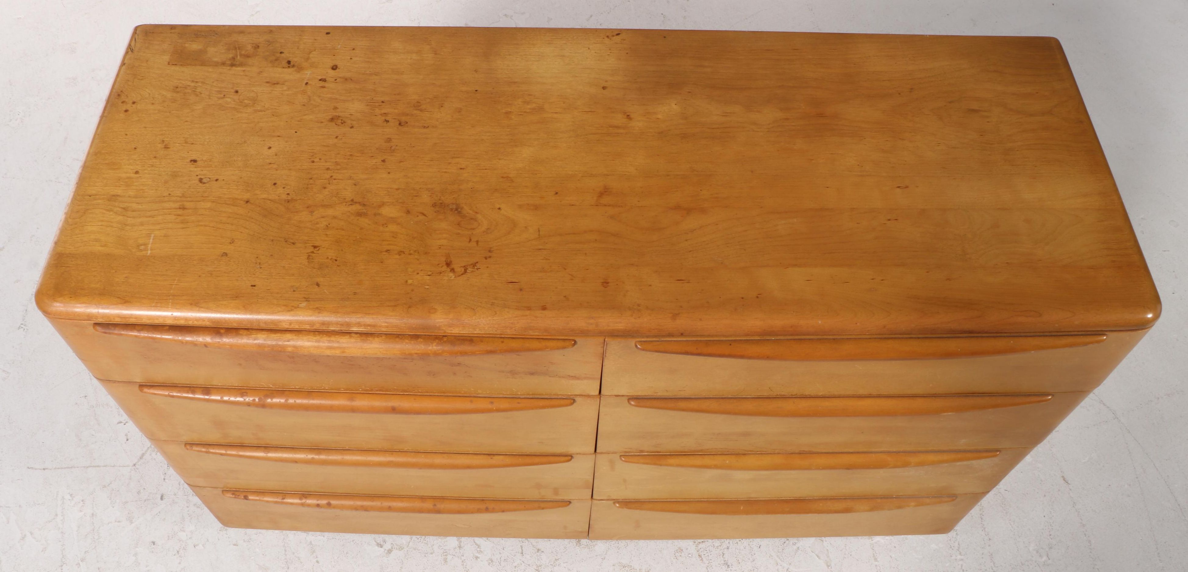 Heywood-Wakefield Mid Century Modern Eight-Drawer Chest in Wheat Finish