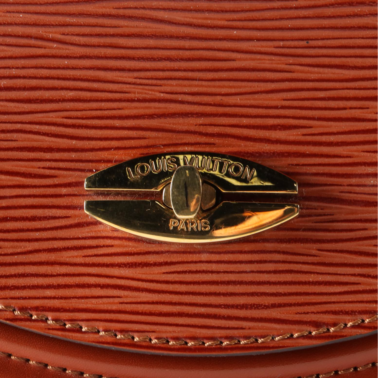 Louis Vuitton Tilsitt Shoulder Bag in Kenyan Fawn Epi and Smooth Leather