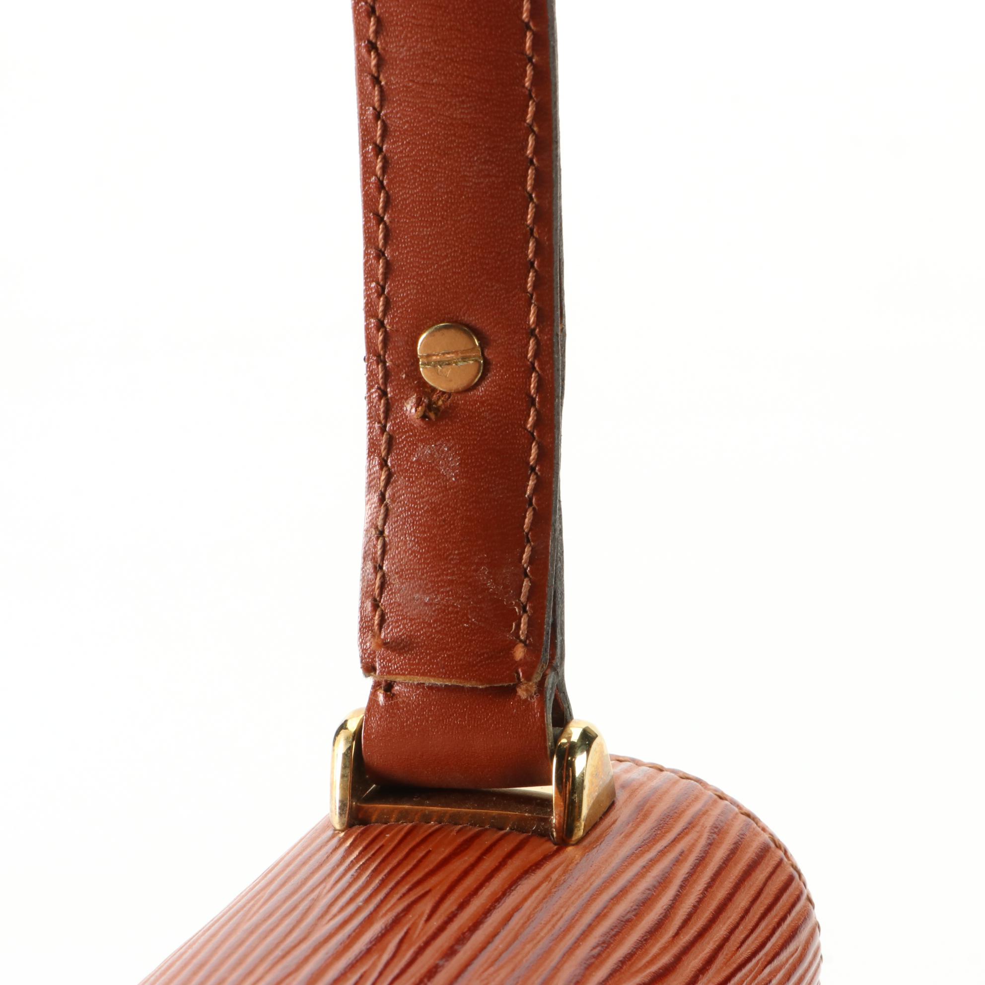 Louis Vuitton Tilsitt Shoulder Bag in Kenyan Fawn Epi and Smooth Leather