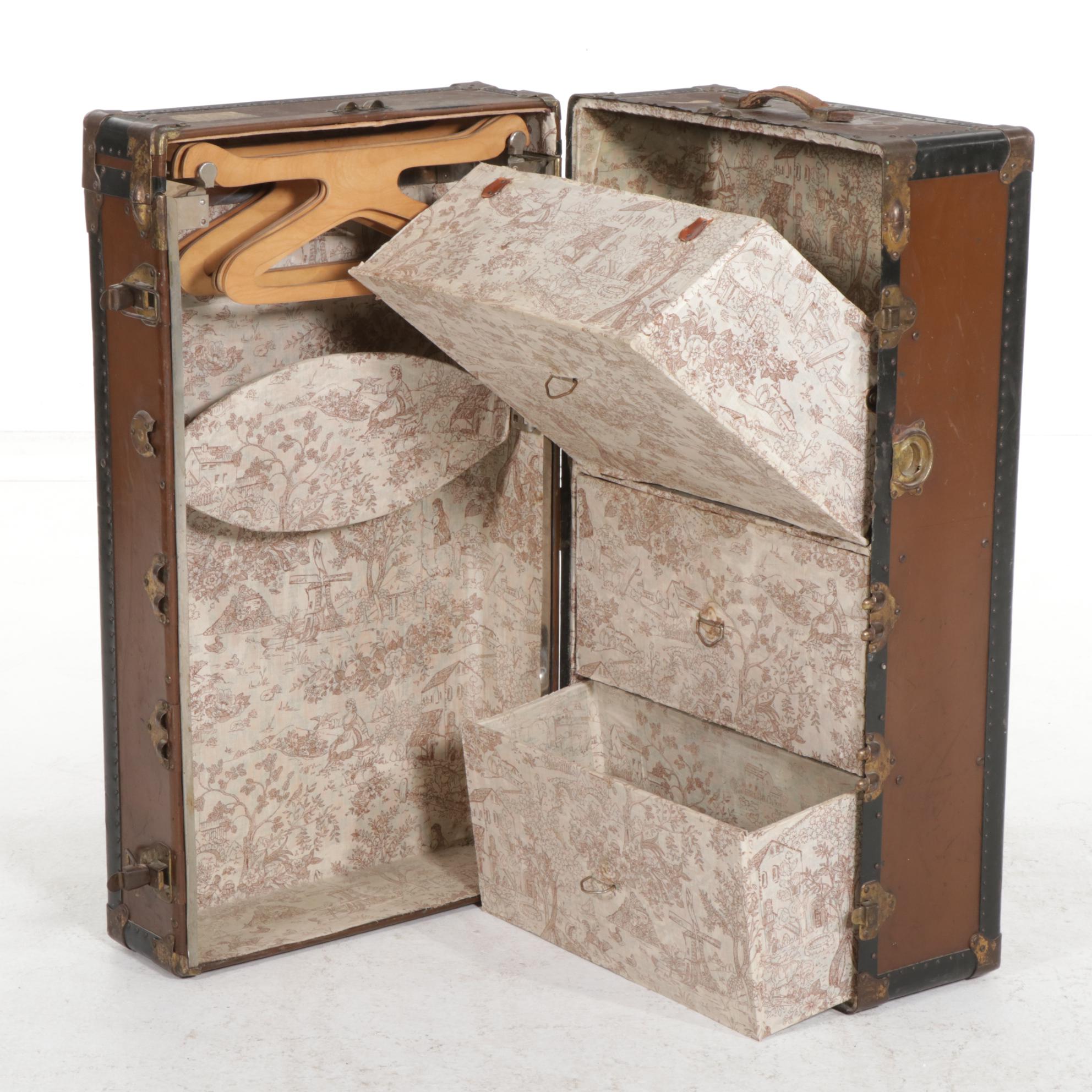 Metal and Vulcanized Fibre Wardrobe Trunk, Early 20th Century