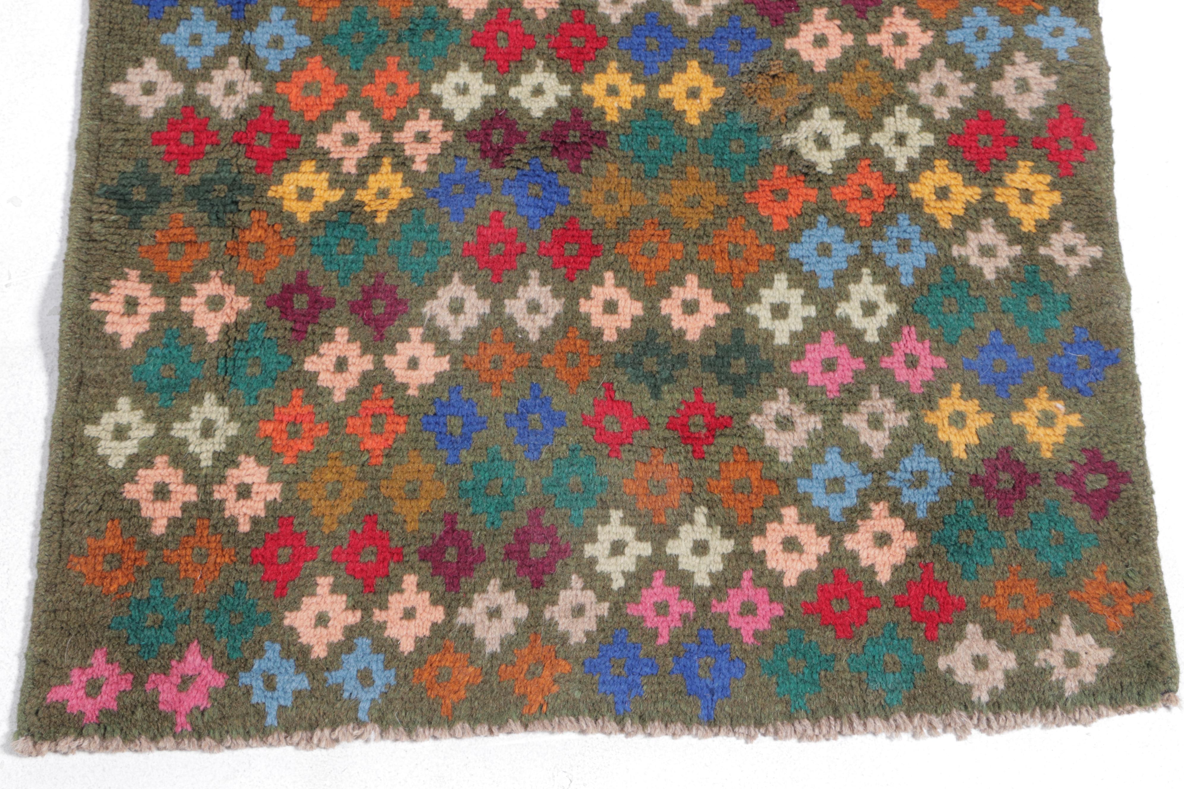 2' x 2'11 Hand-Knotted Persian Gabbeh Accent Rug