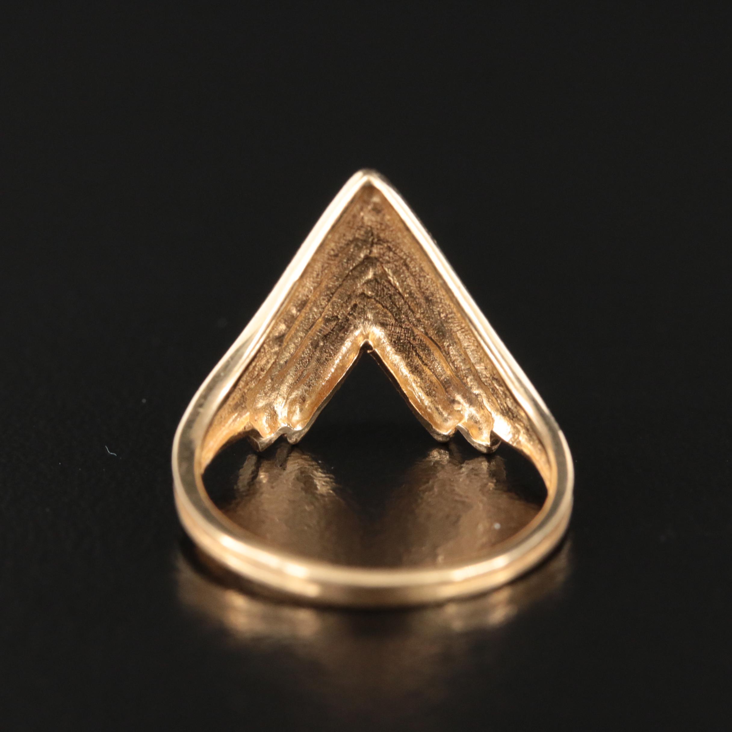 18K Chevron Ring with Diamond Cut Accents
