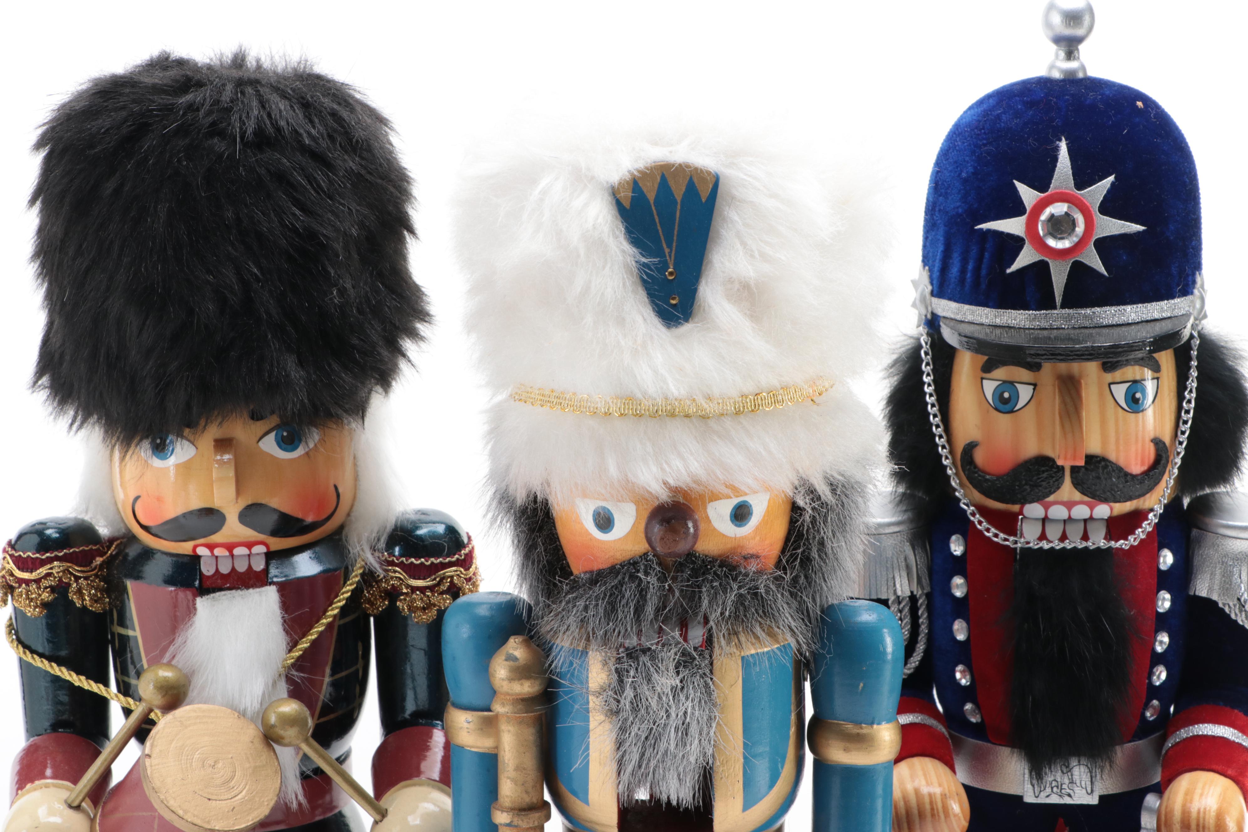 Nutcracker Village 2001 Velveteen Soldier with Other Nutcrackers