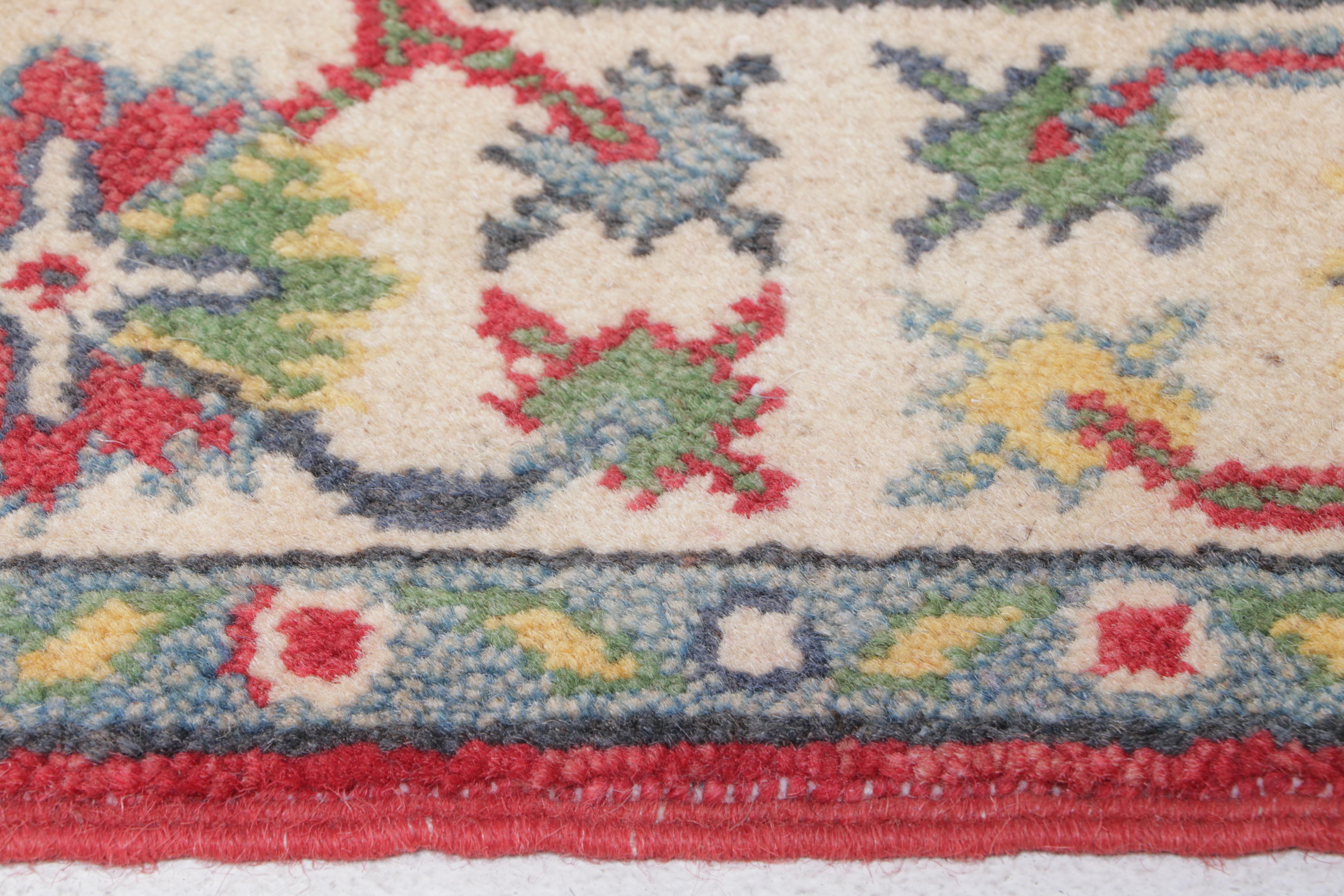 2'8 x 3'10 Hand-Knotted Pakistani Kazak Accent Rug