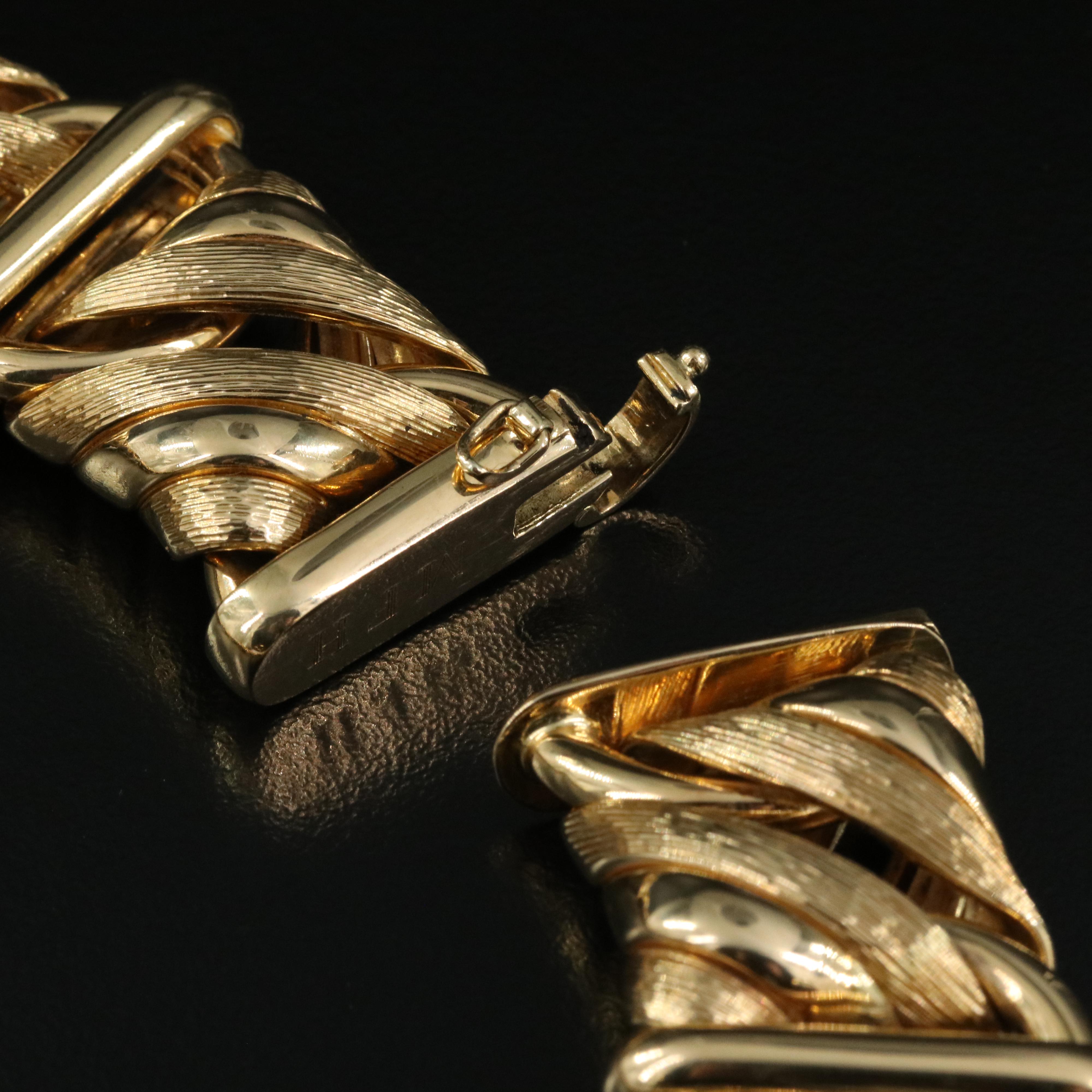 Abel & Zimmerman 18K Fancy Link Necklace