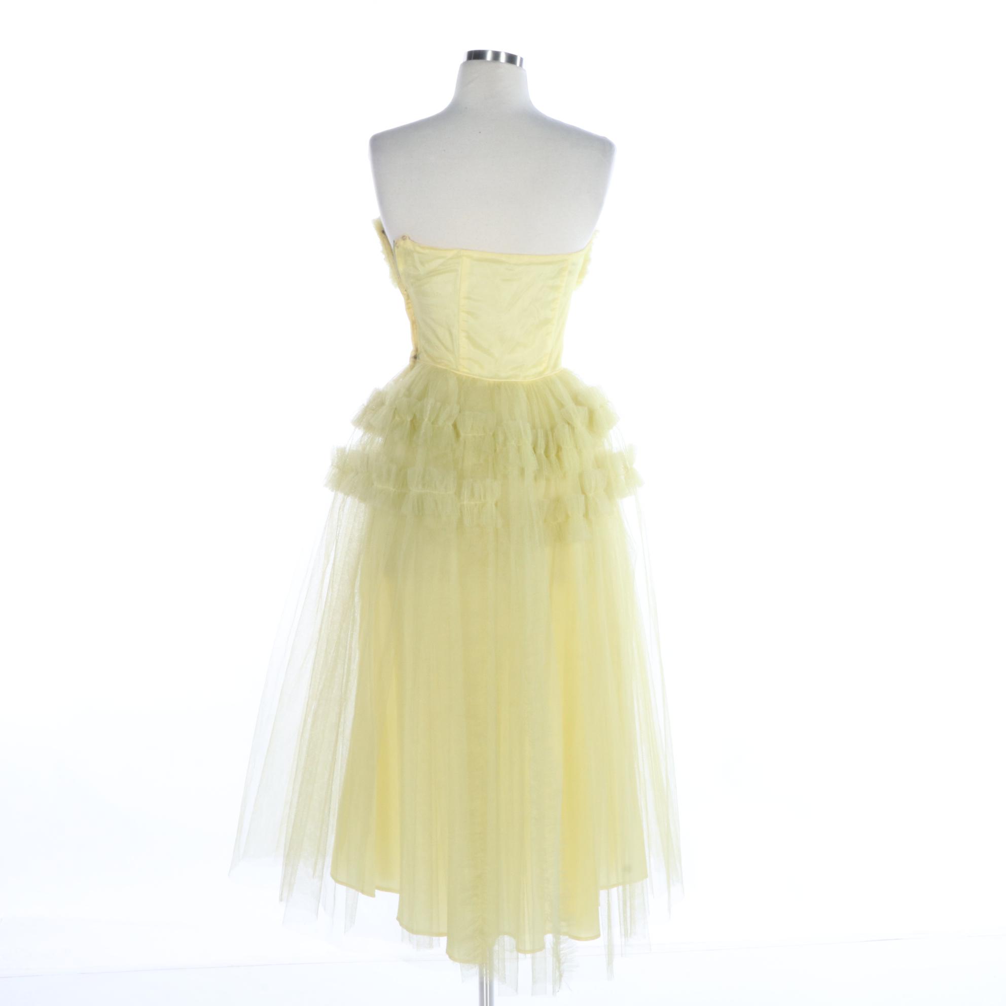 Ruffled Tulle Cupcake Dress with Sweetheart Neckline, 1950s