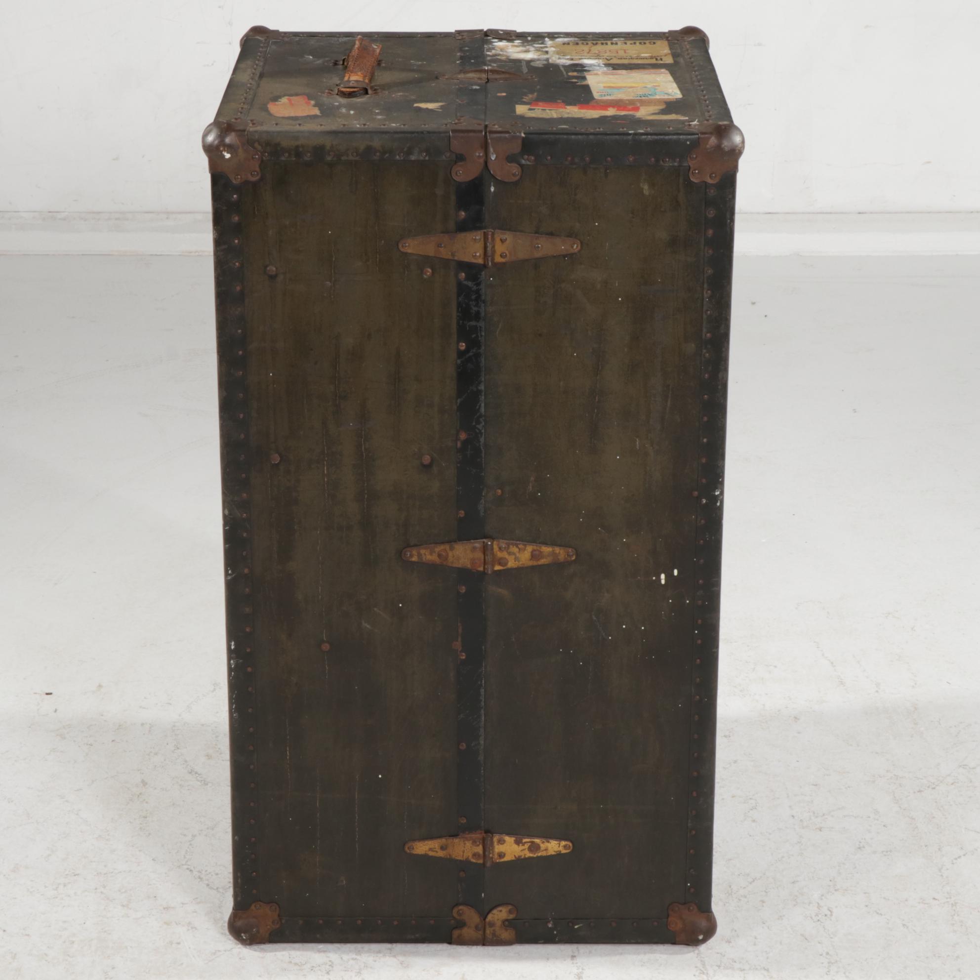 Butterfield "Betterbilt" Wardrobe Steamer Trunk, Early to Mid 20th Century