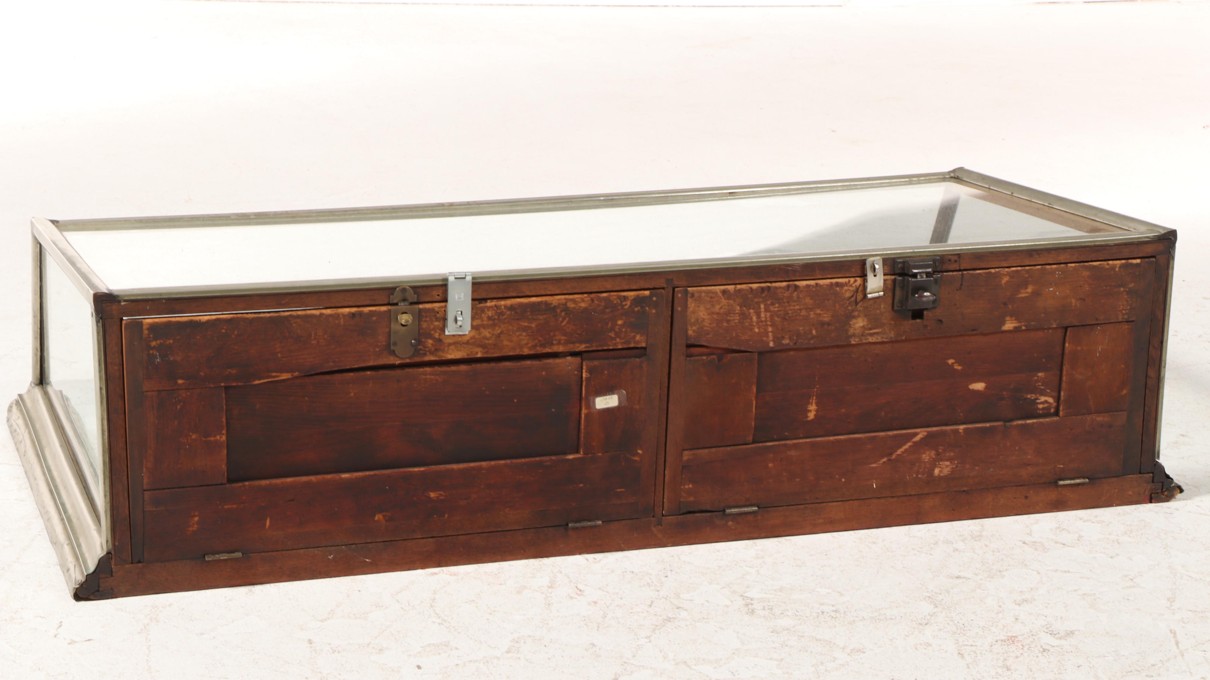 Mirrored-Back Metal and Glass Showcase, Early to Mid 20th Century