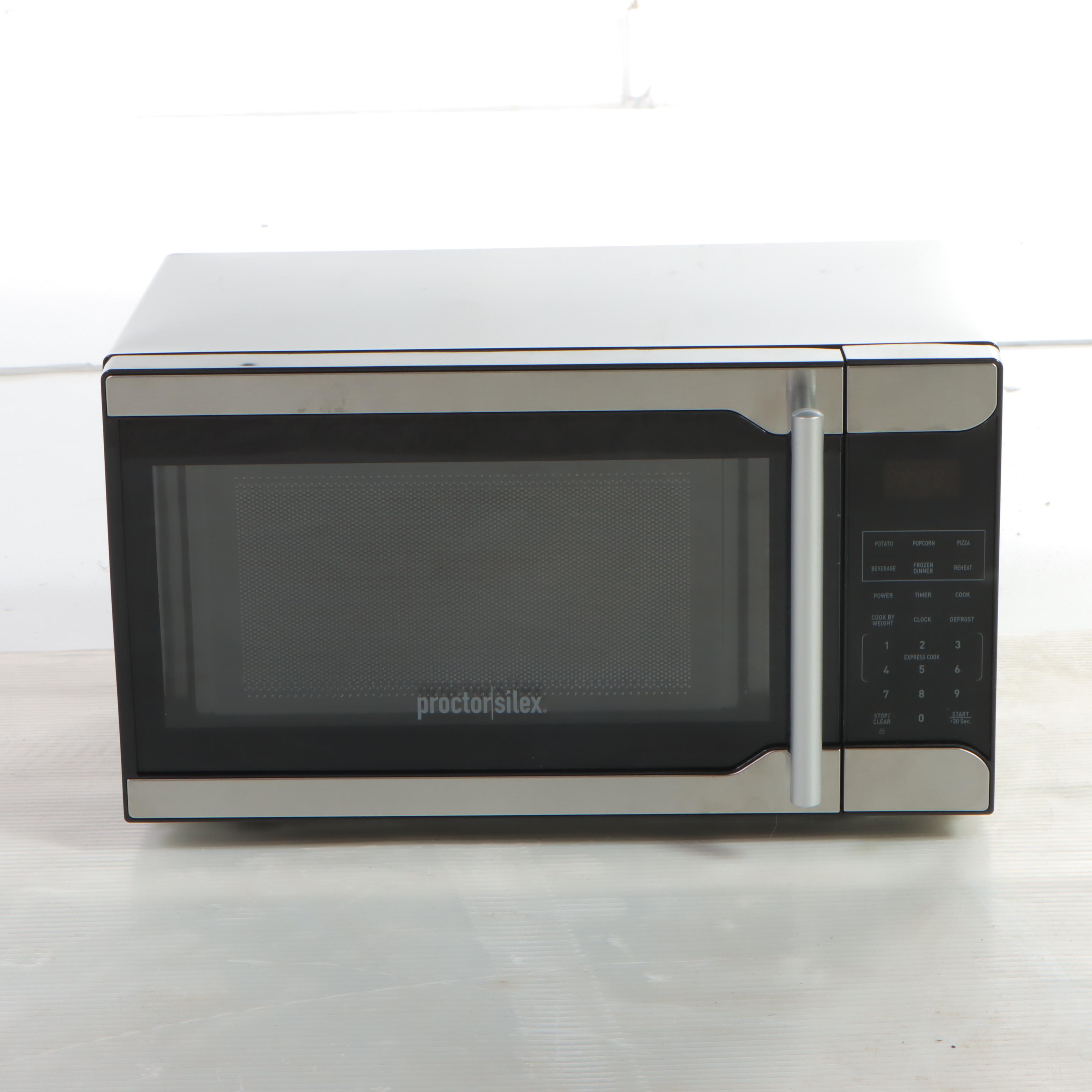 Proctor Silex Black and Chrome 20", 0.7 Cu. Ft. Counter Top Microwave Oven