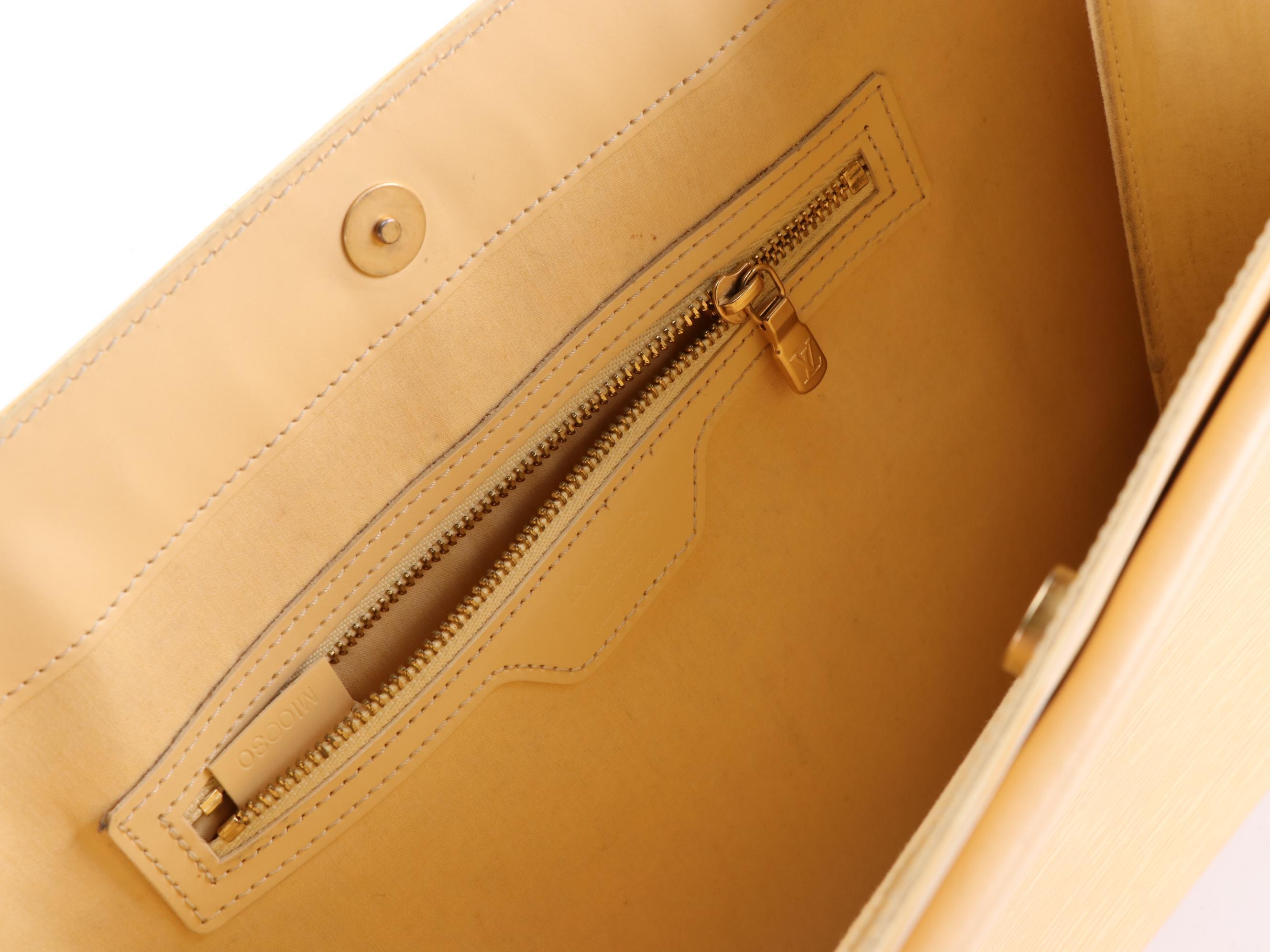 Louis Vuitton Saint Tropez Tote Bag in Vanilla Epi Leather