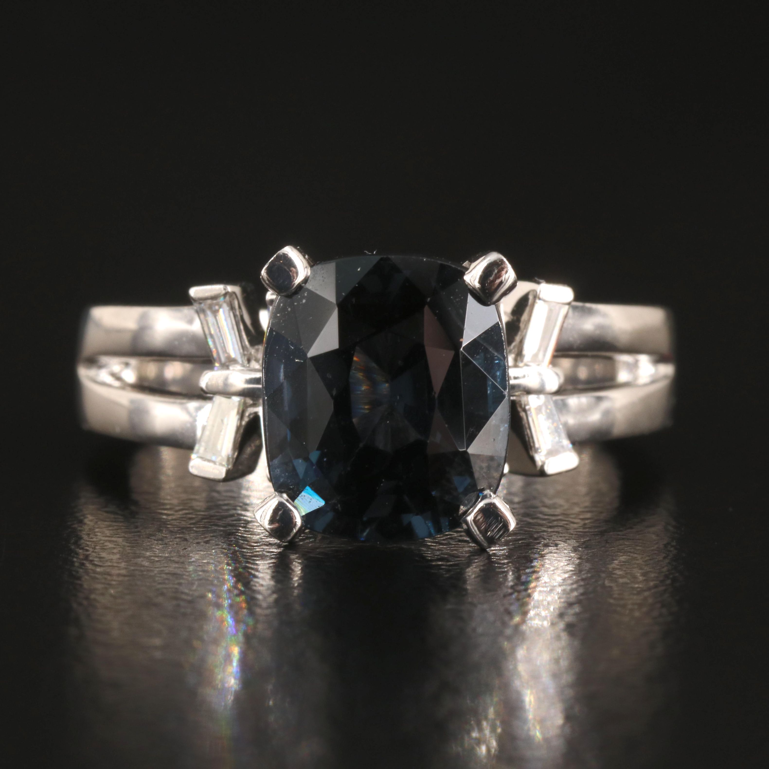 18K Color Change Spinel and Diamond Ring