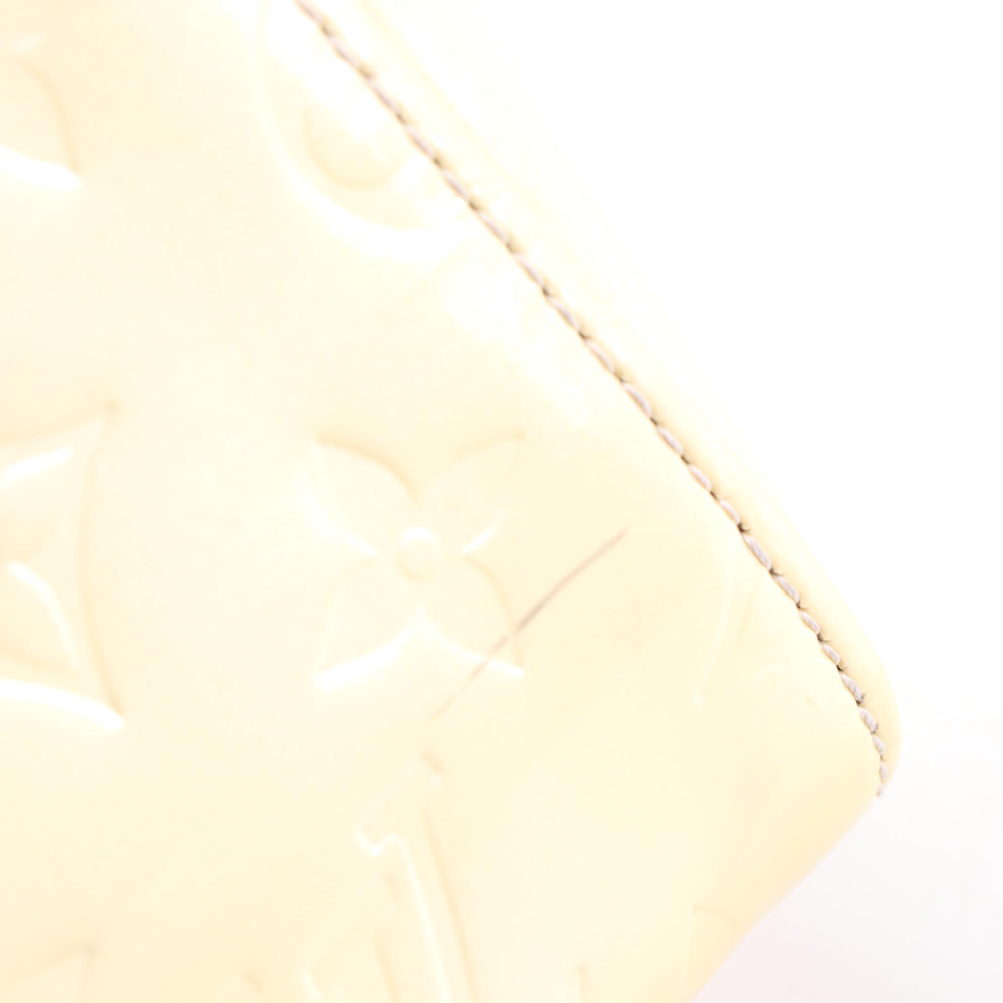 Louis Vuitton Roxbury Drive Bag in Perle Monogram Vernis and Vachetta Leather