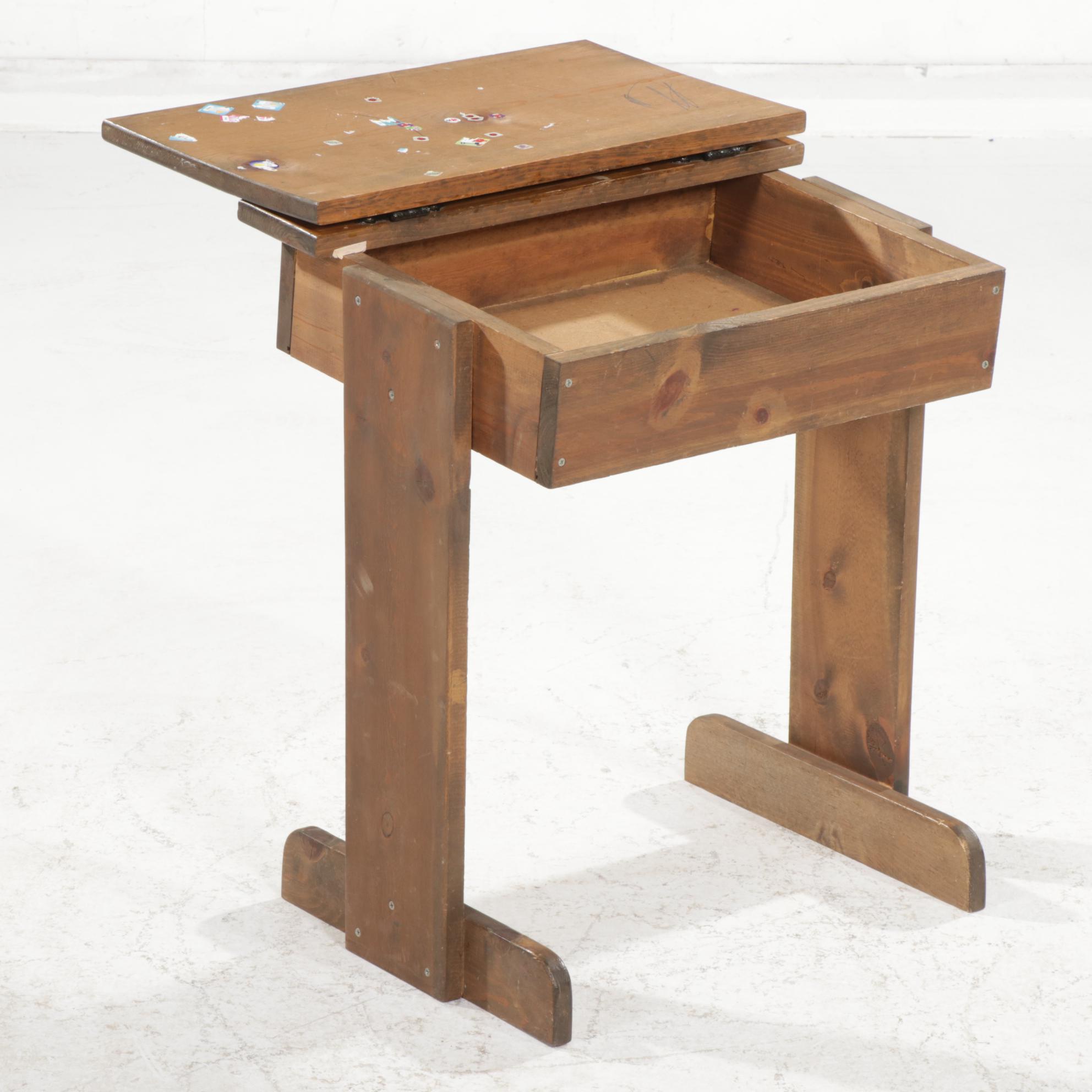 Primitive Style Pine Lift-Lid Elementary School Desk, Mid to Late 20th Century