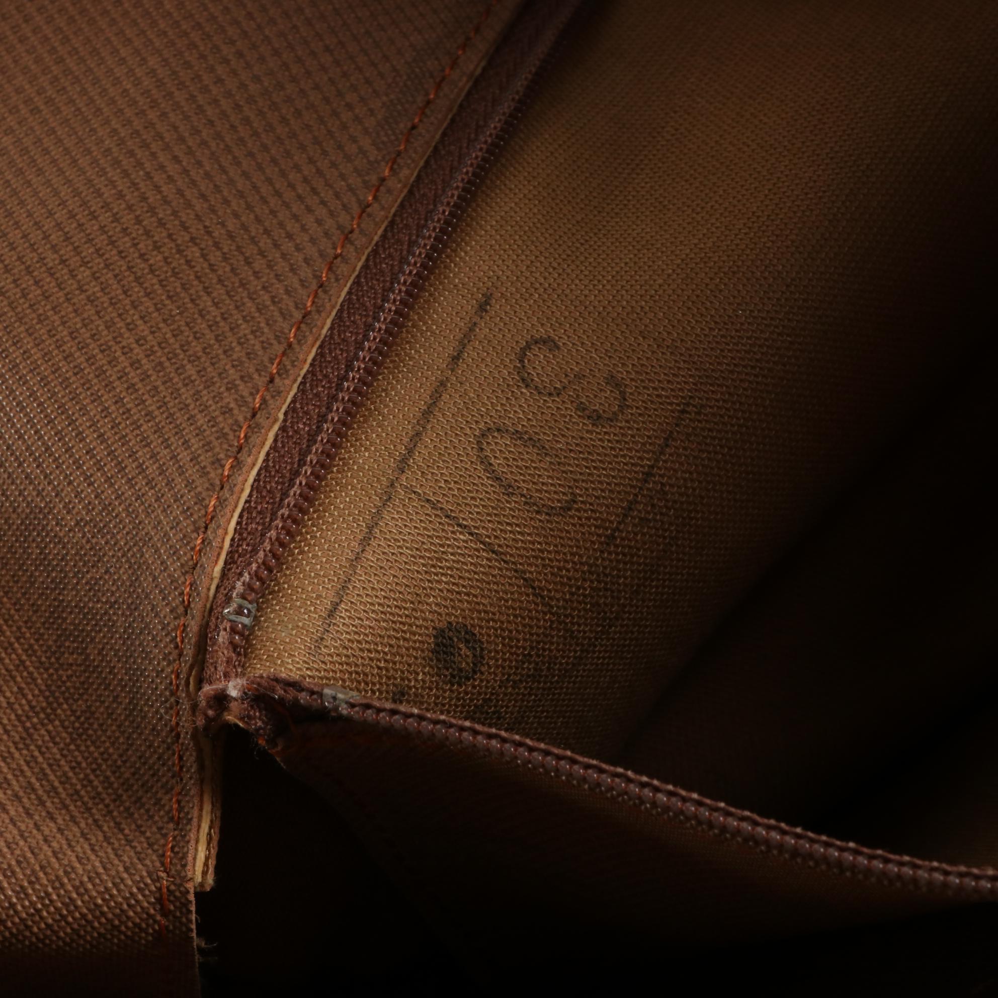 Burberrys Shoulder Bag in Haymarket Check with Brown Leather Trim