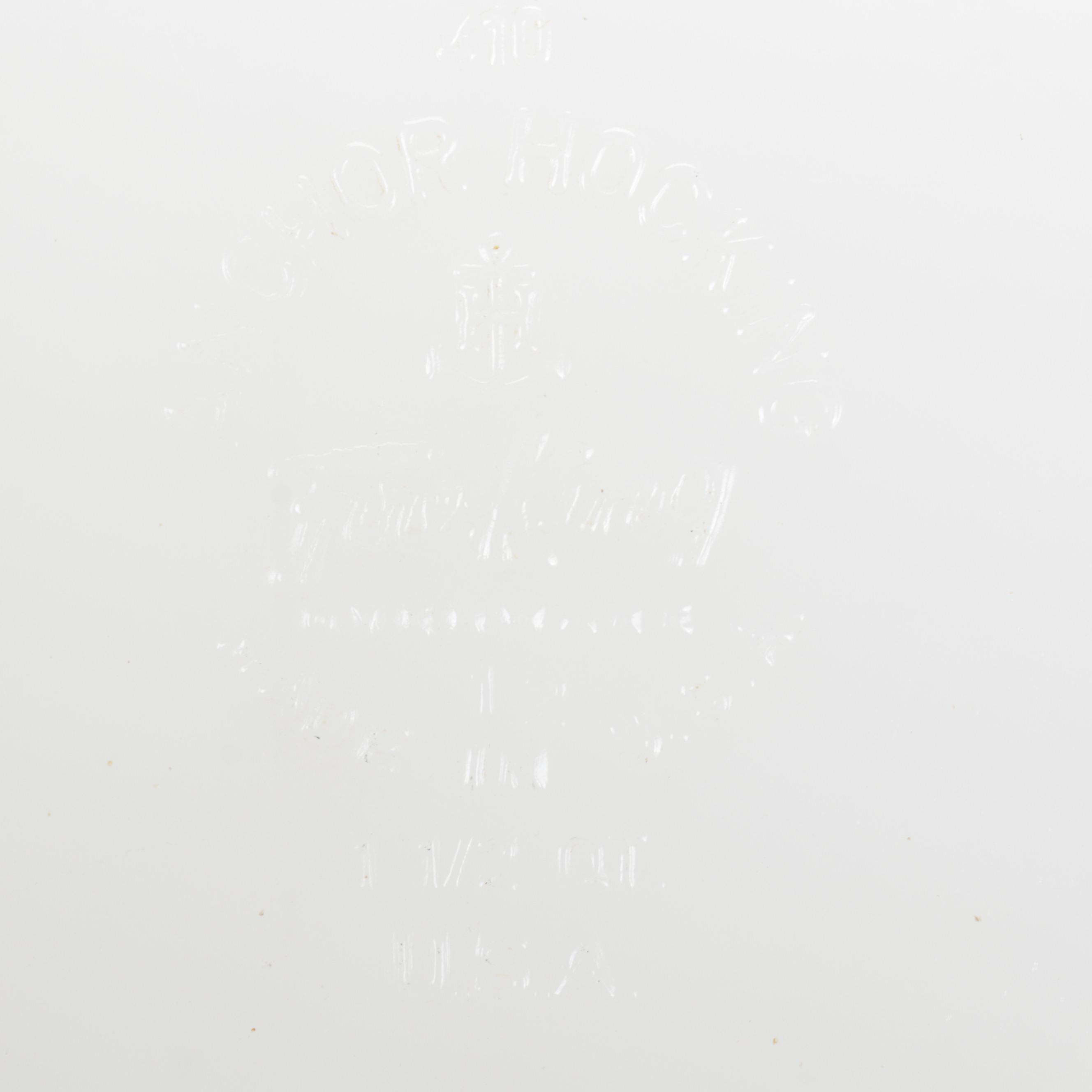 Wagner Ware Cast Iron Frying Pan, Jeannette Glasbake, and More Bakeware