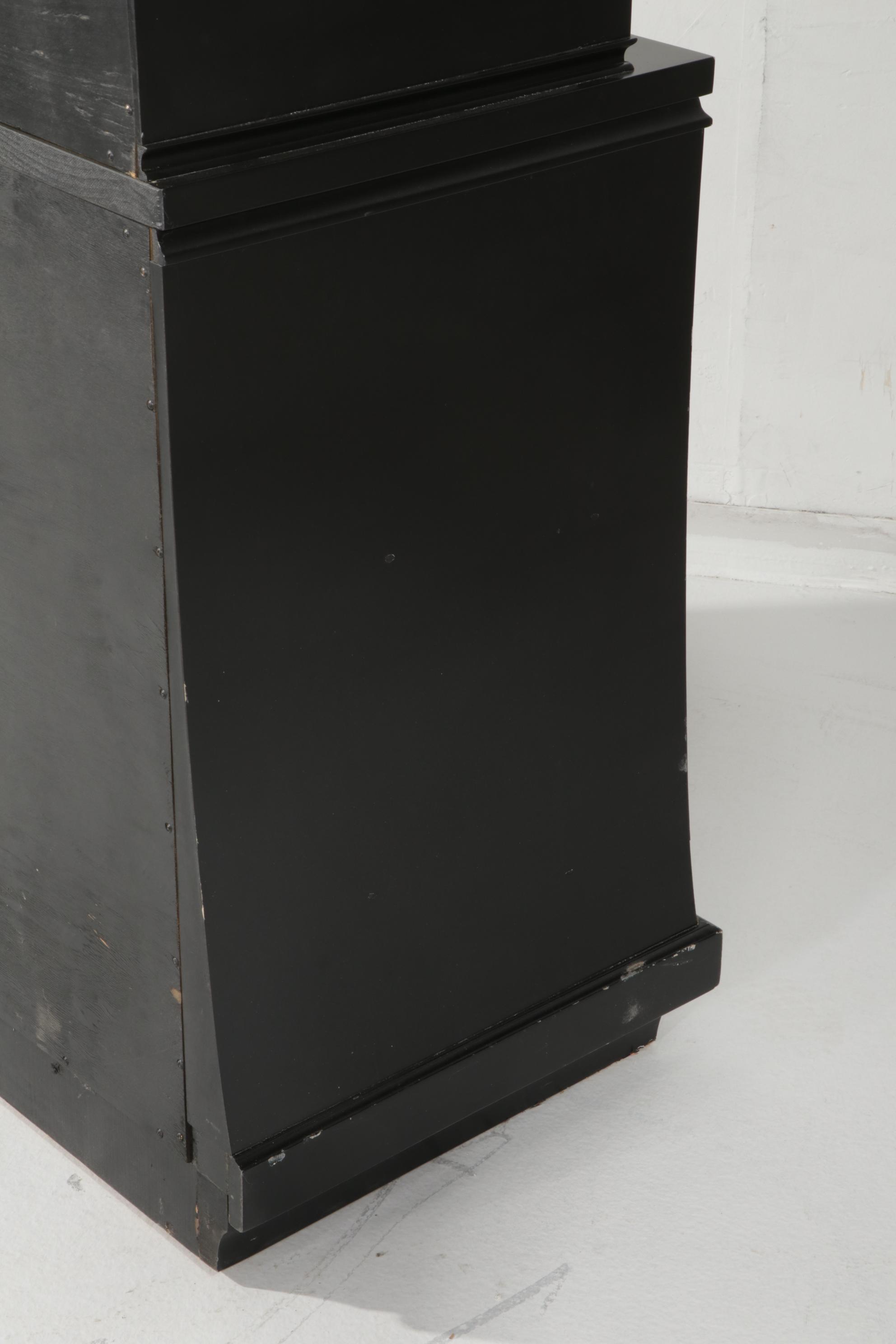 Sieling Furniture Modern Black Lacquered Dresser, Chest and Nightstand