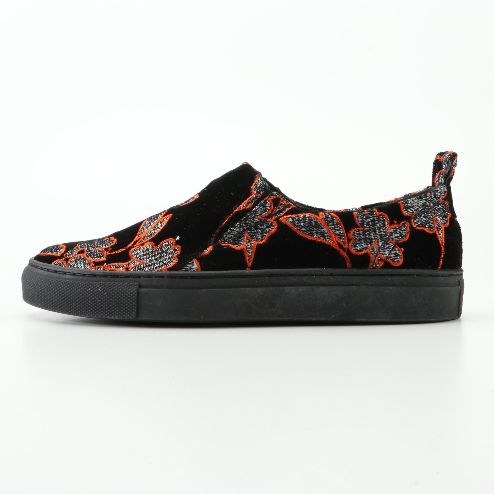 Giambattista Valli Slip-On Shoes in Embroidered Velvet with Box