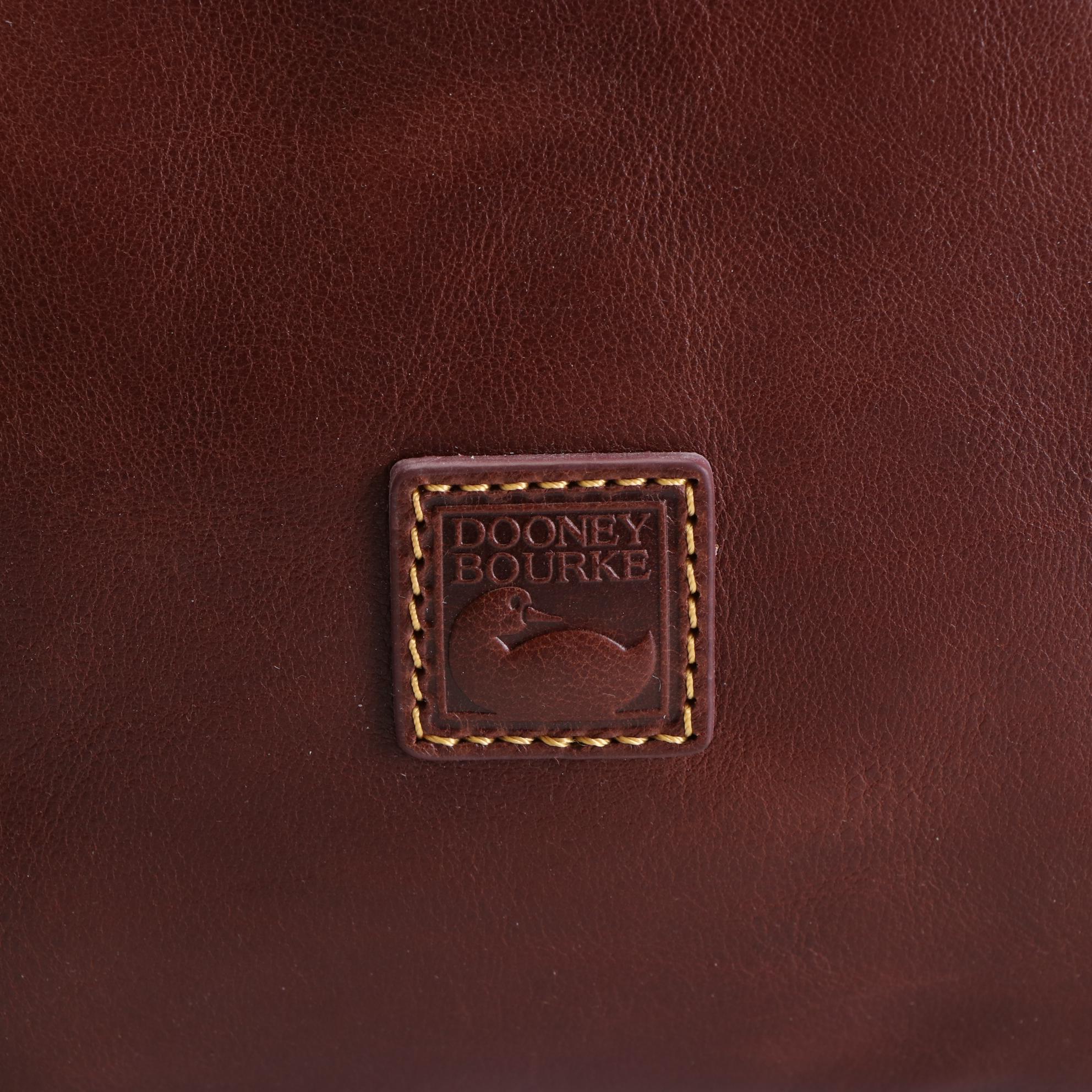 Dooney & Bourke Handbags in Leather