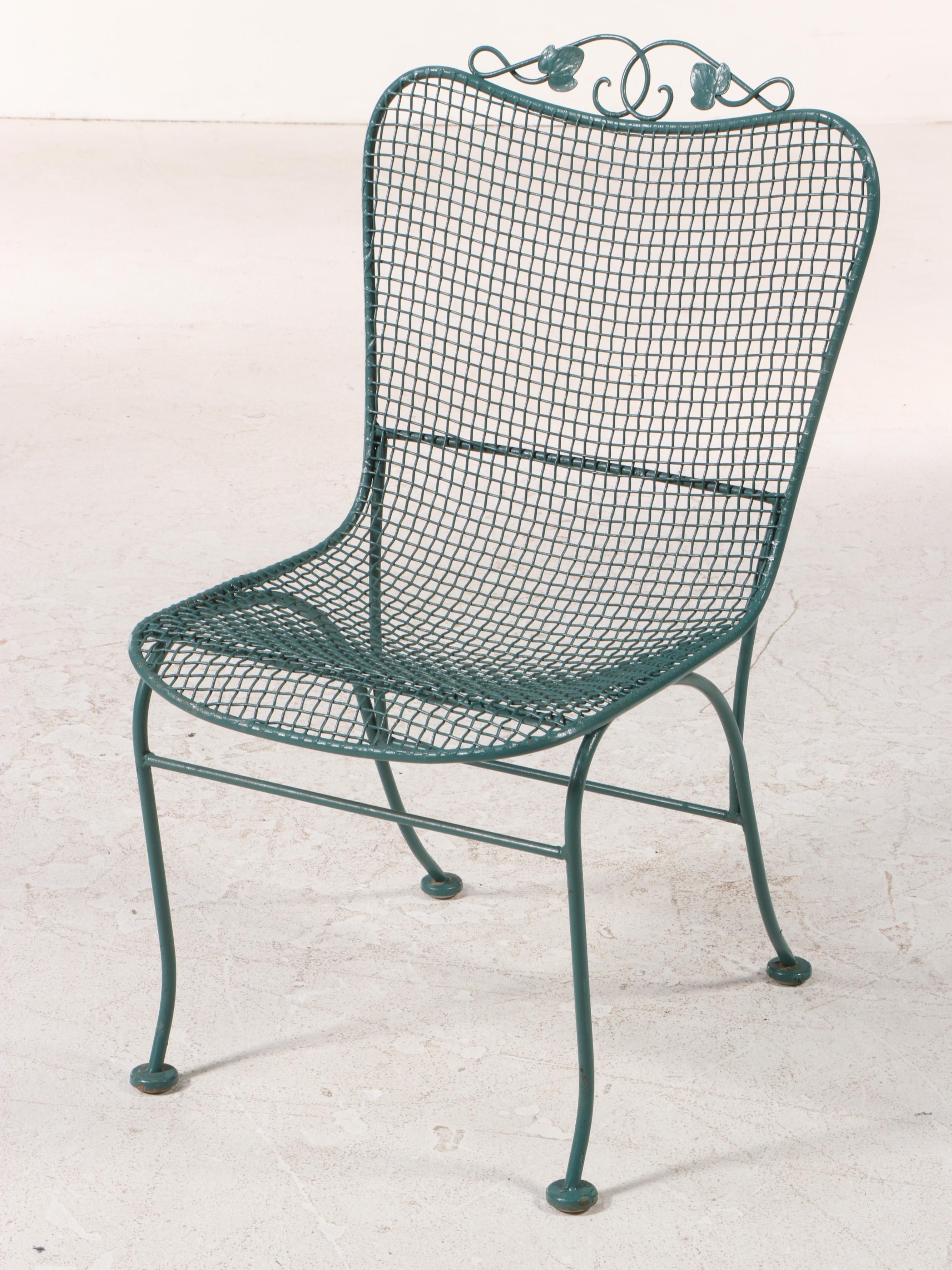 Wrought Iron Patio Dining Table and Four Chairs, Mid to Late 20th Century