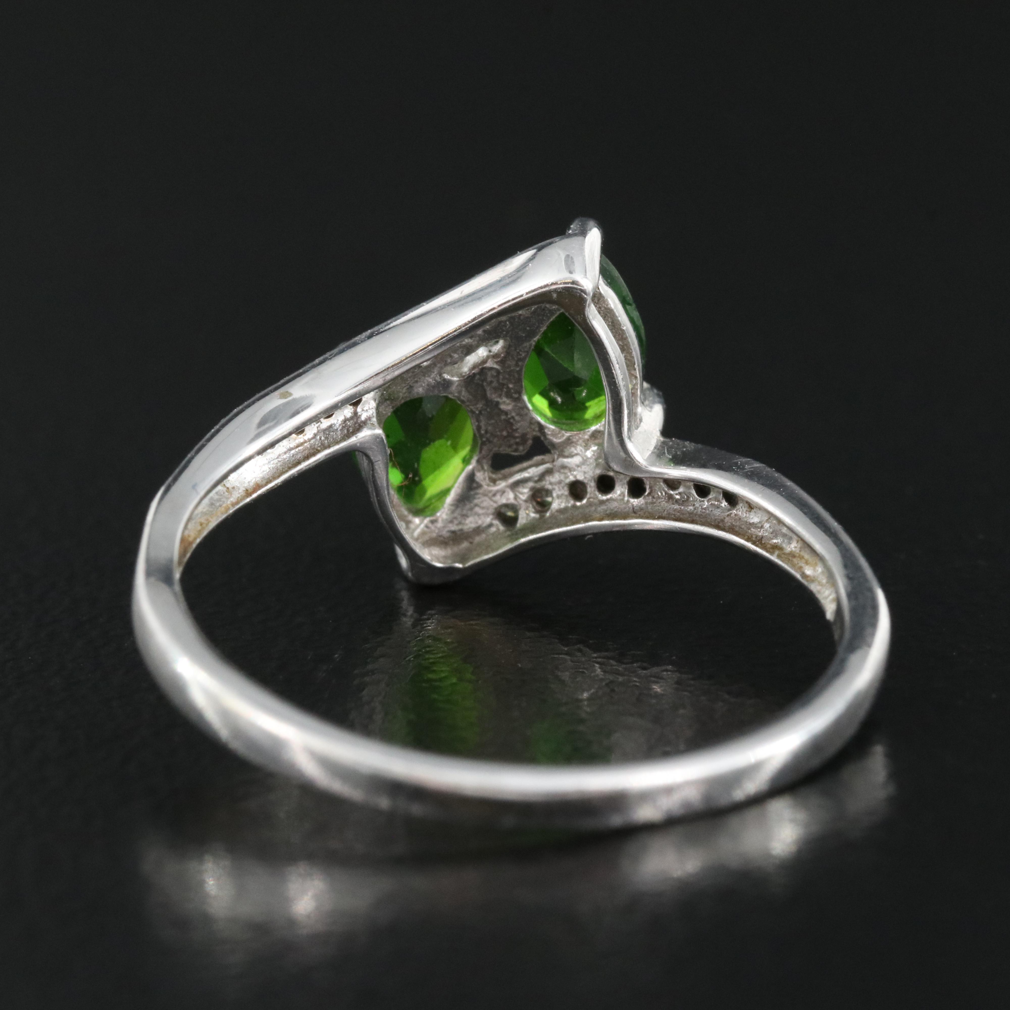 10K Diopside and Diamond Bypass Style Ring