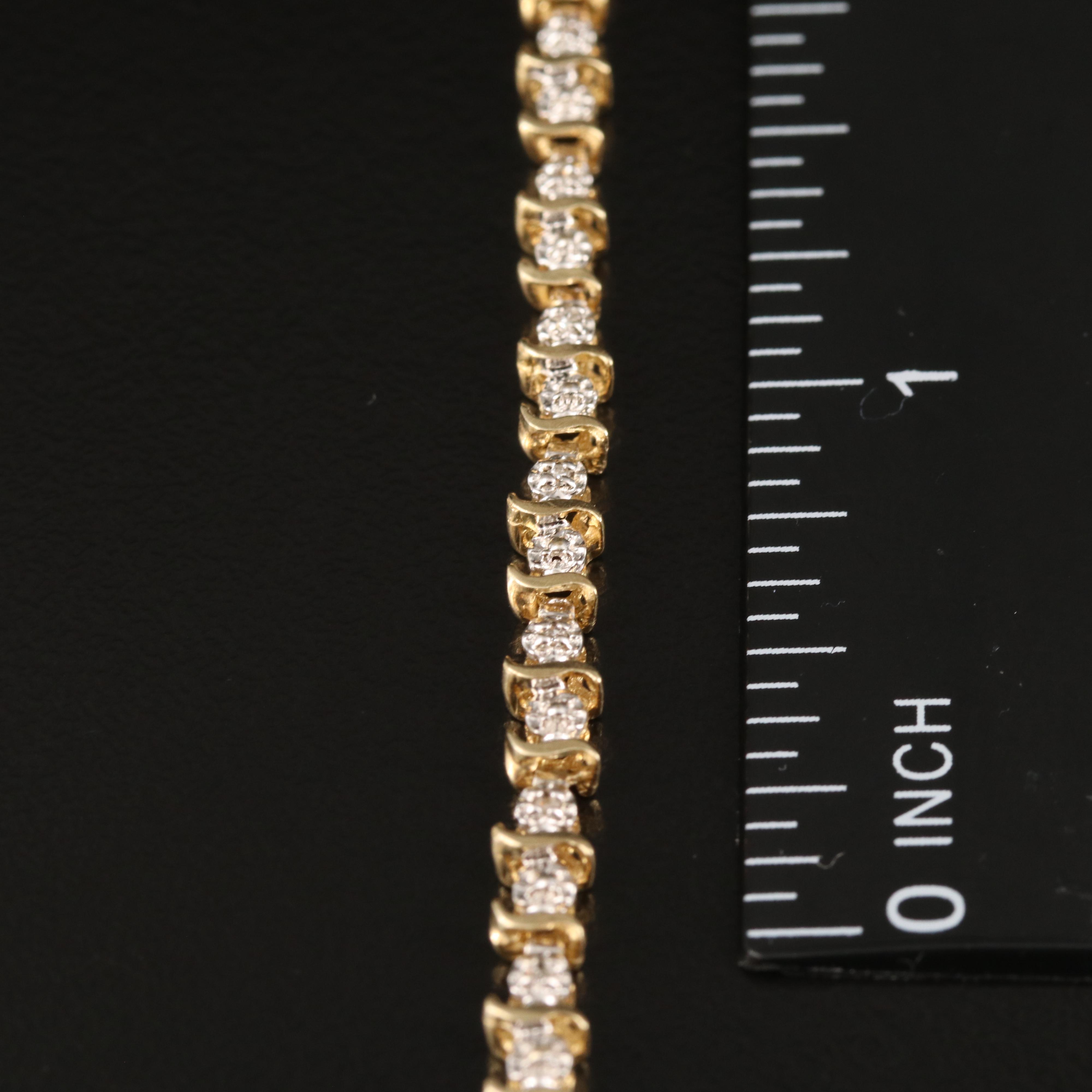 10K 0.12 CTW Diamond Bracelet